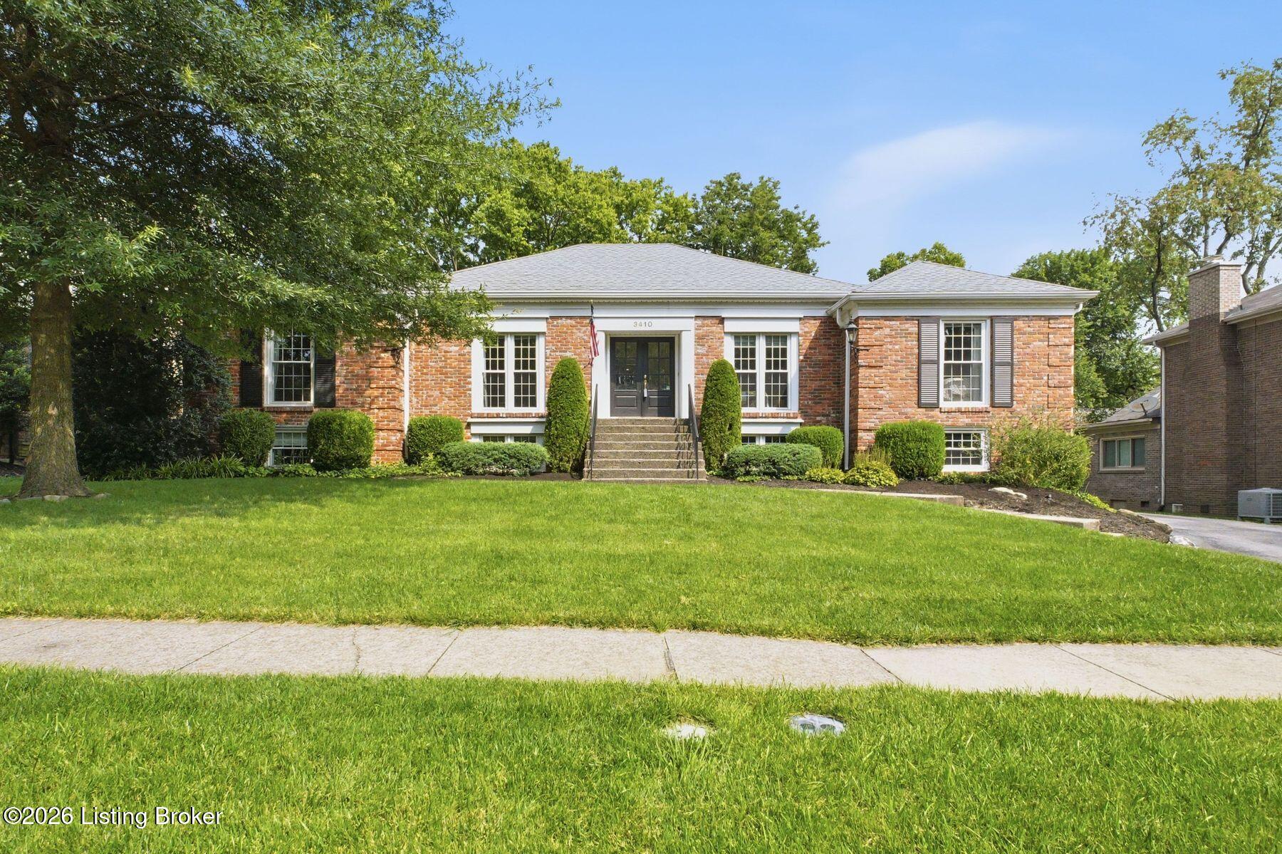 3410 Broeck Pointe Cir Property Photo 1