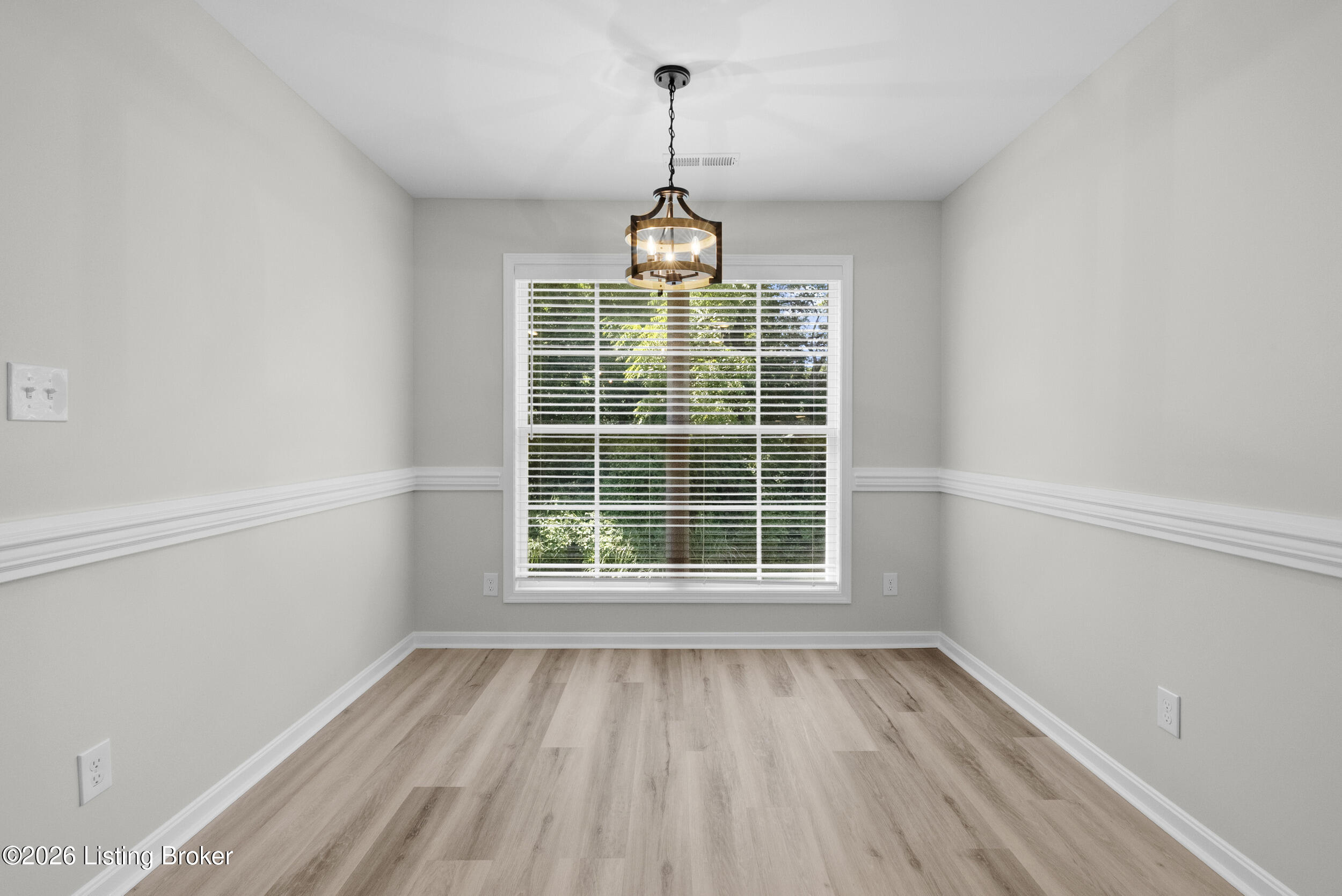 7812 Annalisa Dr Property Photo 28