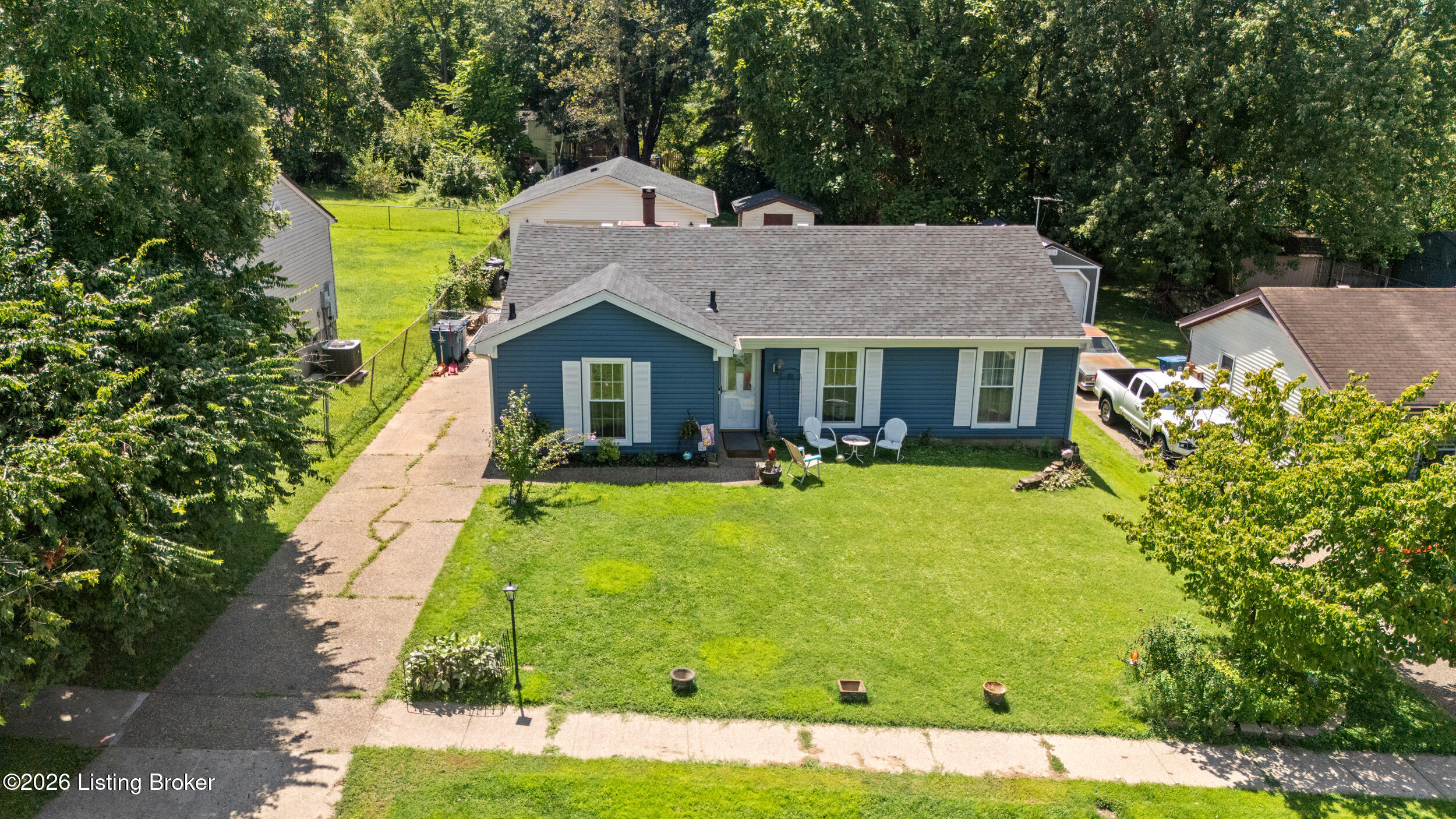 11404 Deham Dr Property Photo 3