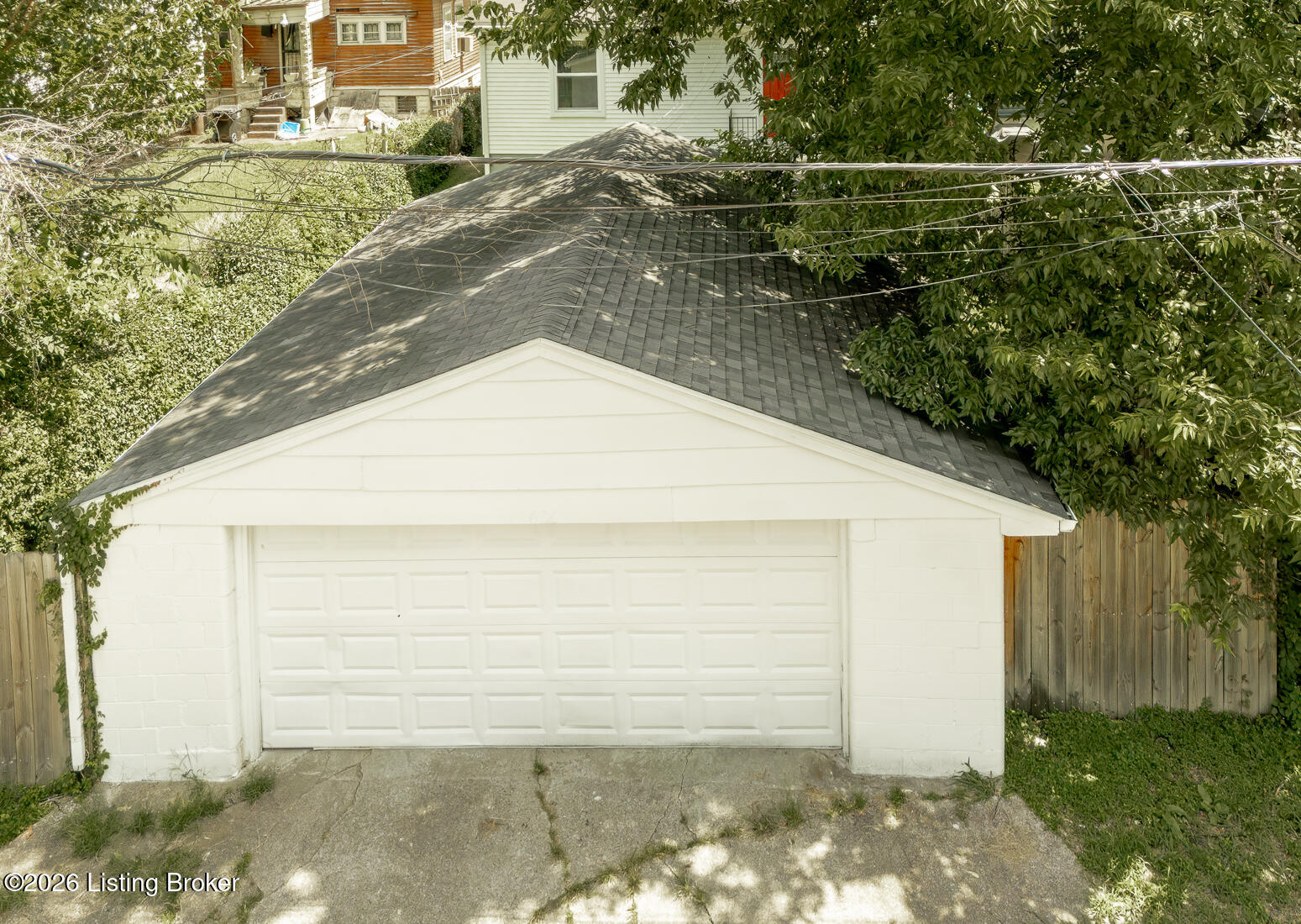636 Cecil Ave Property Photo 10
