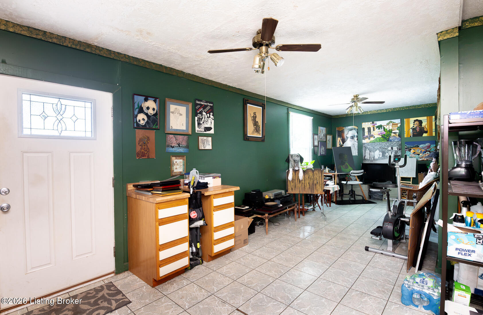 636 Cecil Ave Property Photo 27