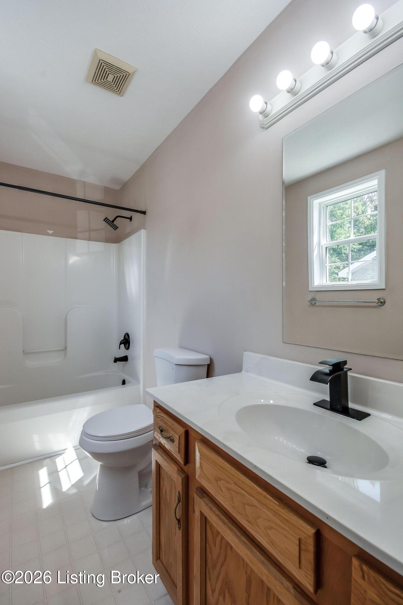633 River Oaks Dr Property Photo 25
