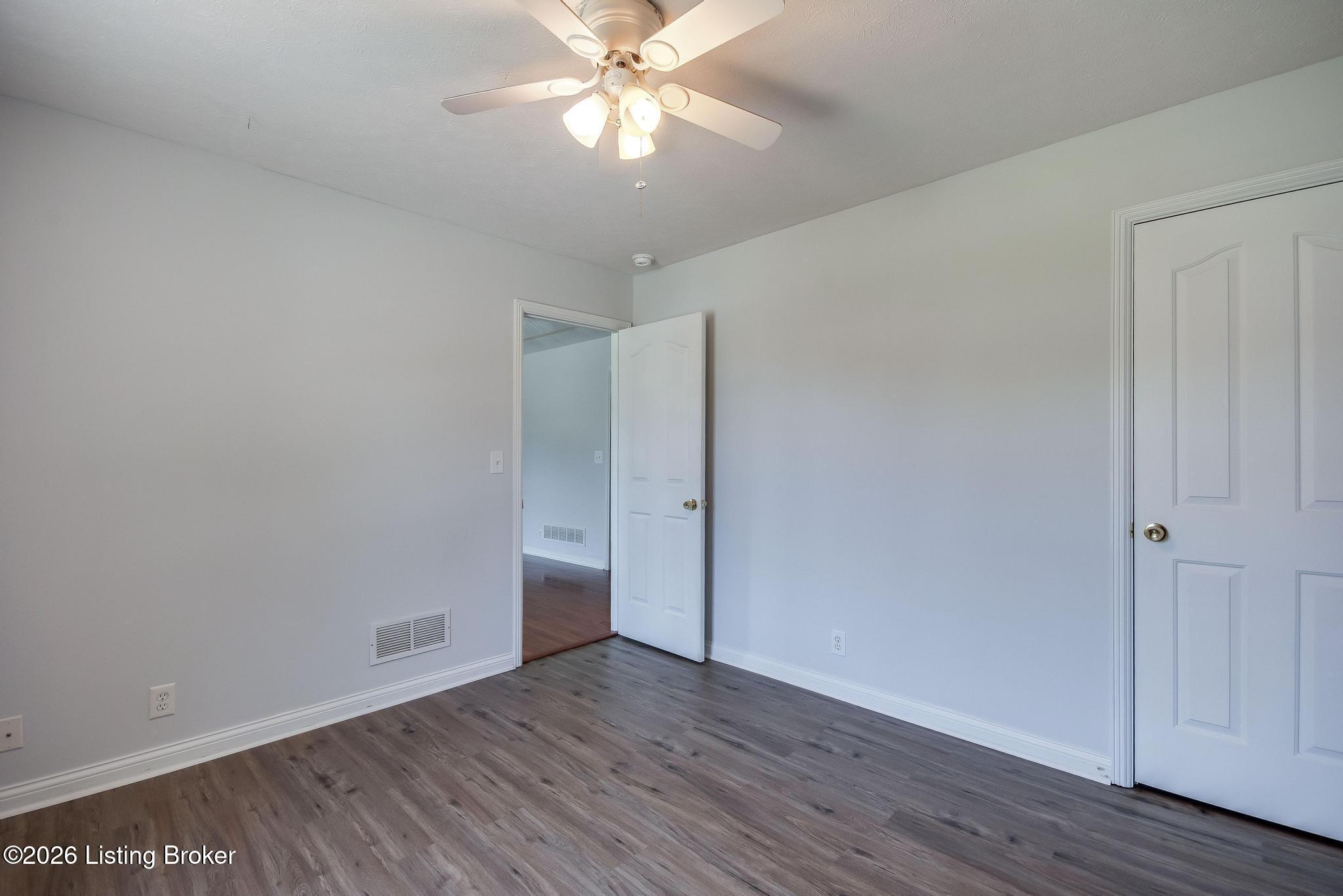 633 River Oaks Dr Property Photo 27