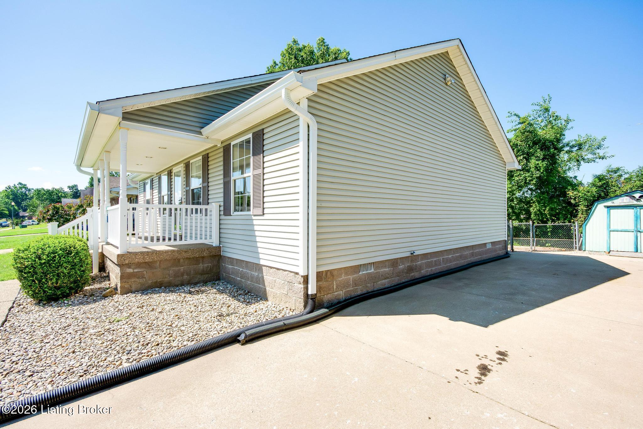 633 River Oaks Dr Property Photo 46