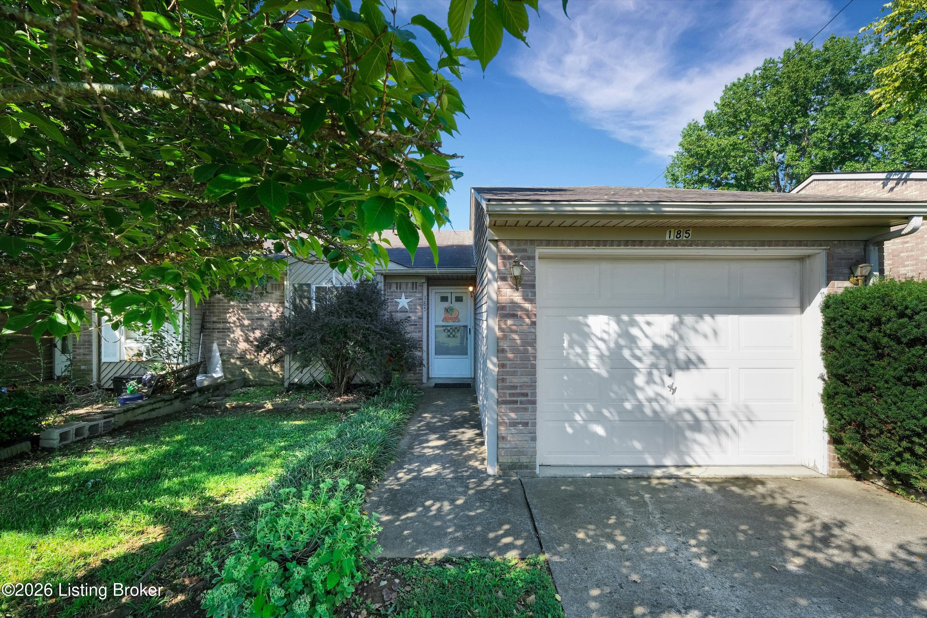 185 Beechtree Ln Property Photo 1