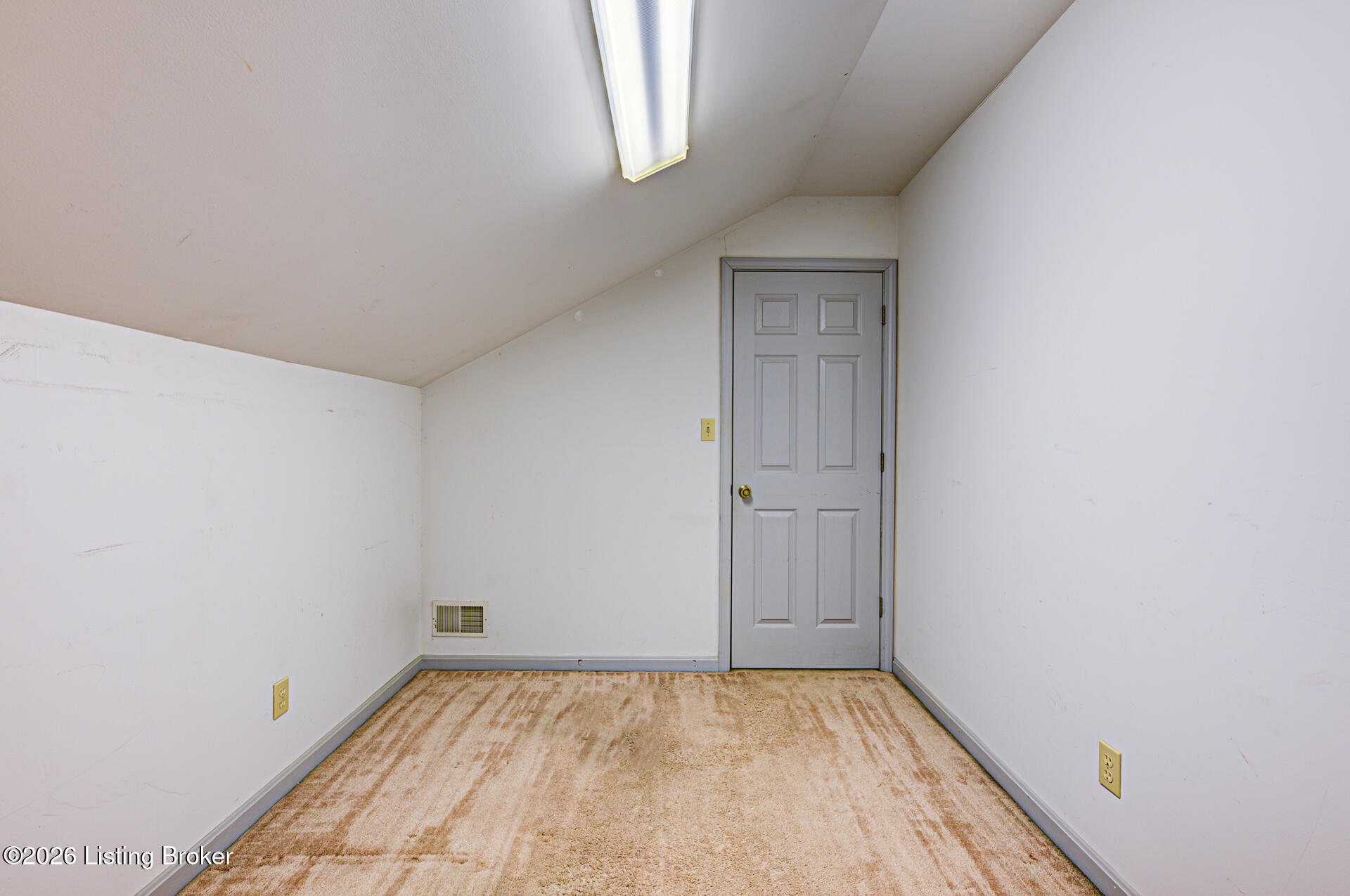 6500 Five Forks Dr Property Photo 28