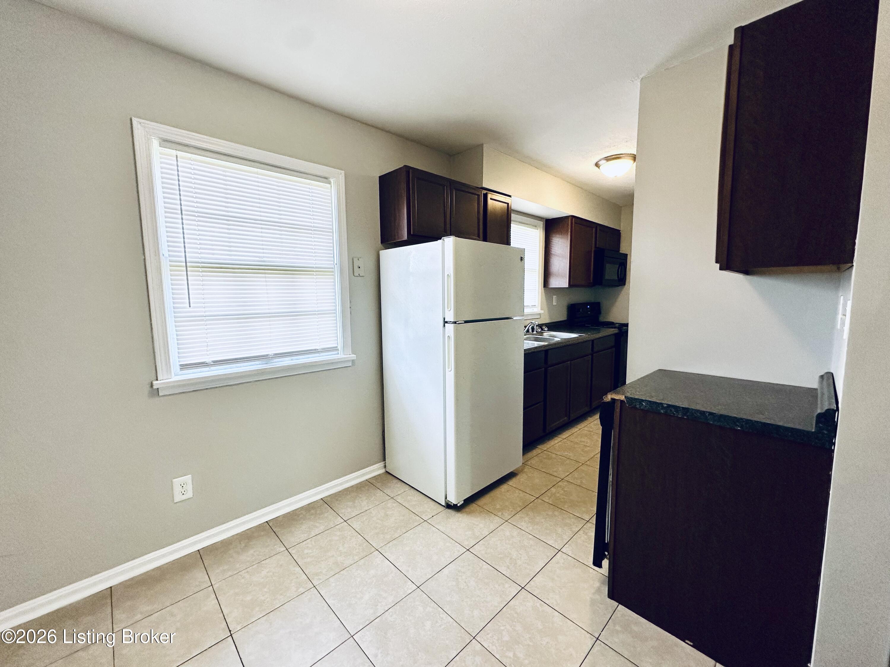 1721 Tempest Way Property Photo 5