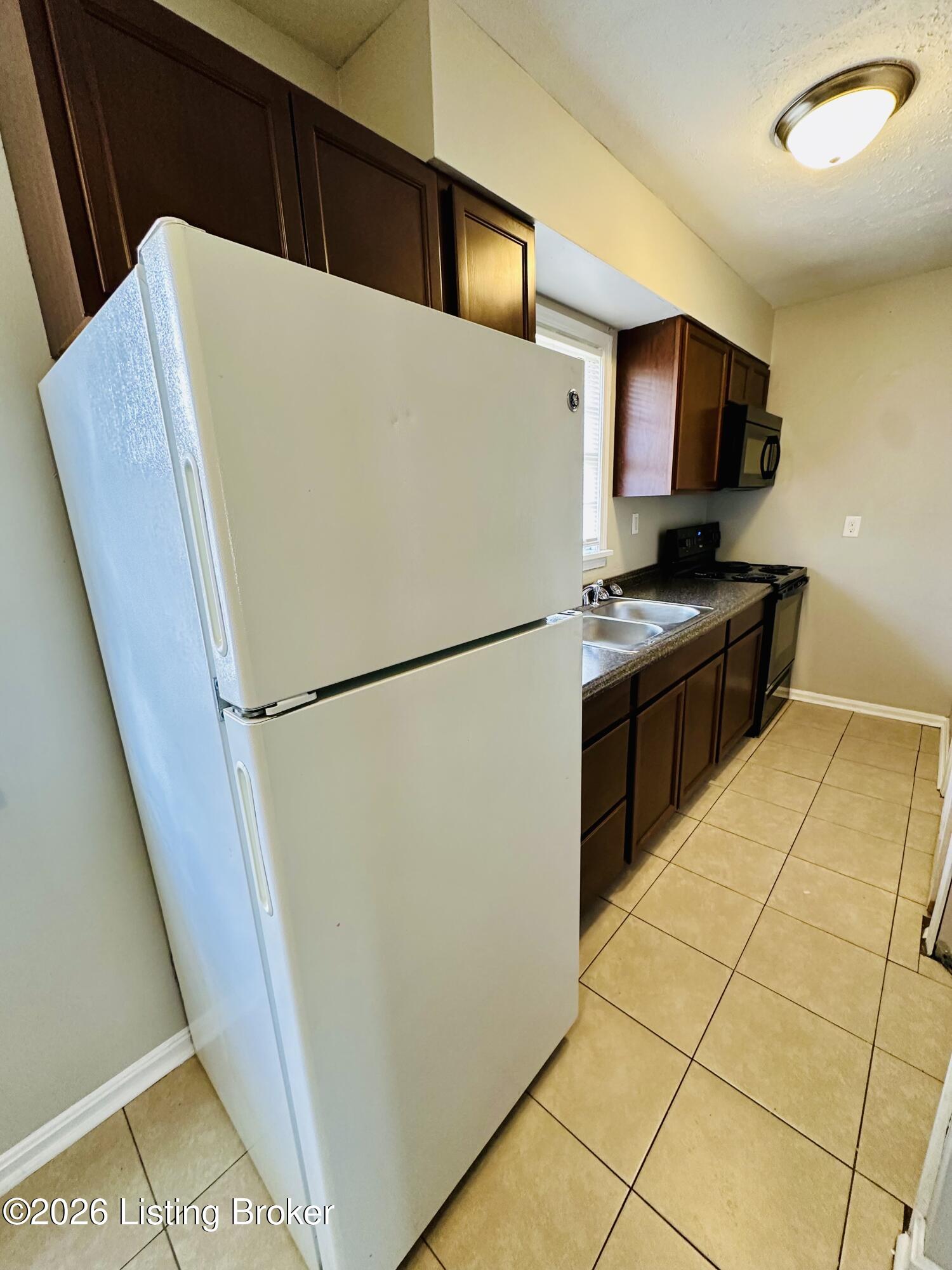 1721 Tempest Way Property Photo 7