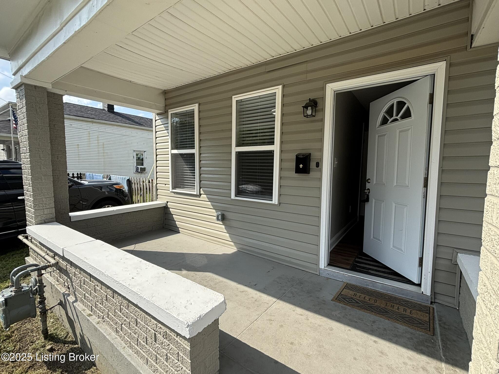 2417 Bank St Property Photo 3