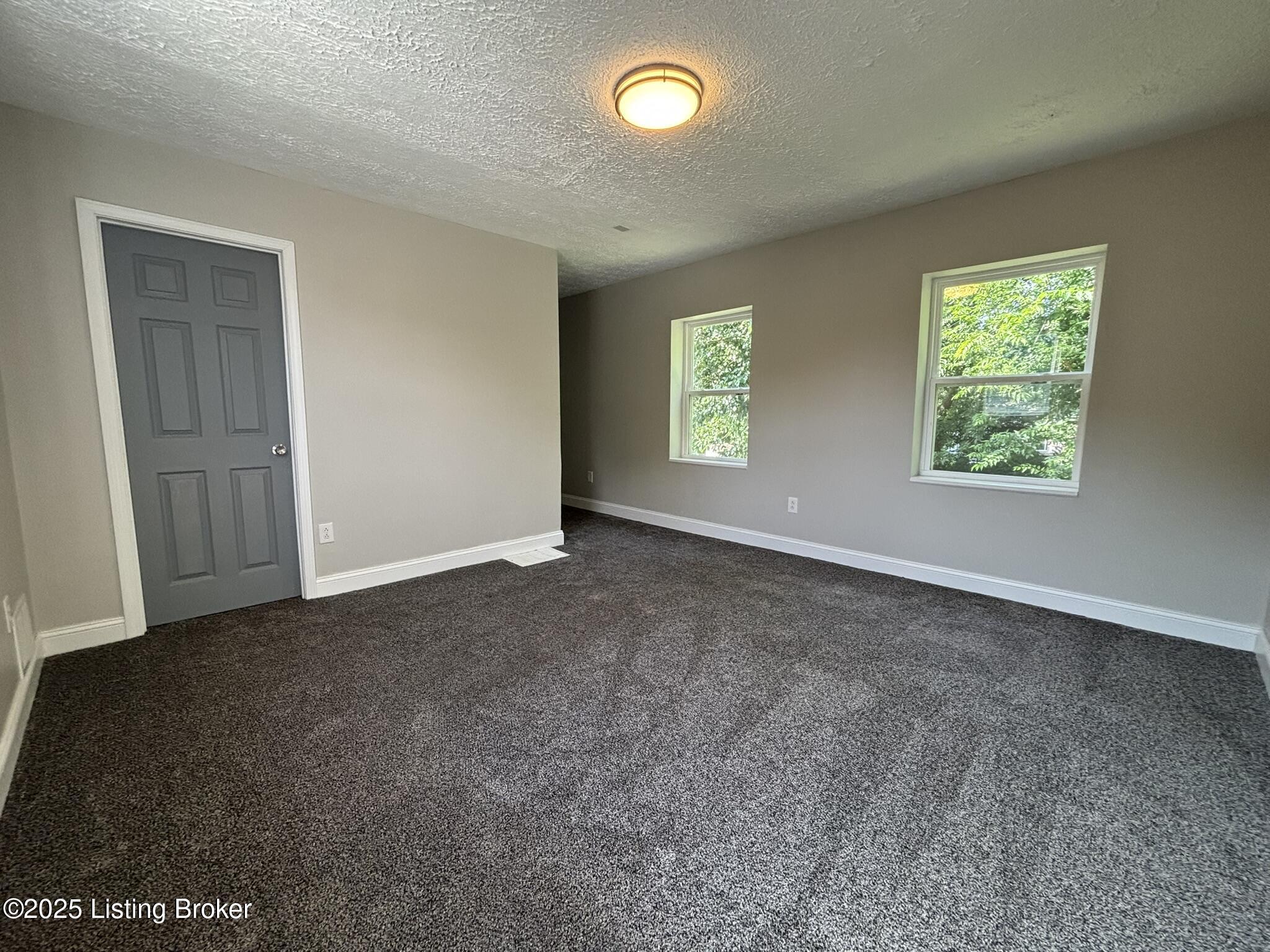 2417 Bank St Property Photo 35