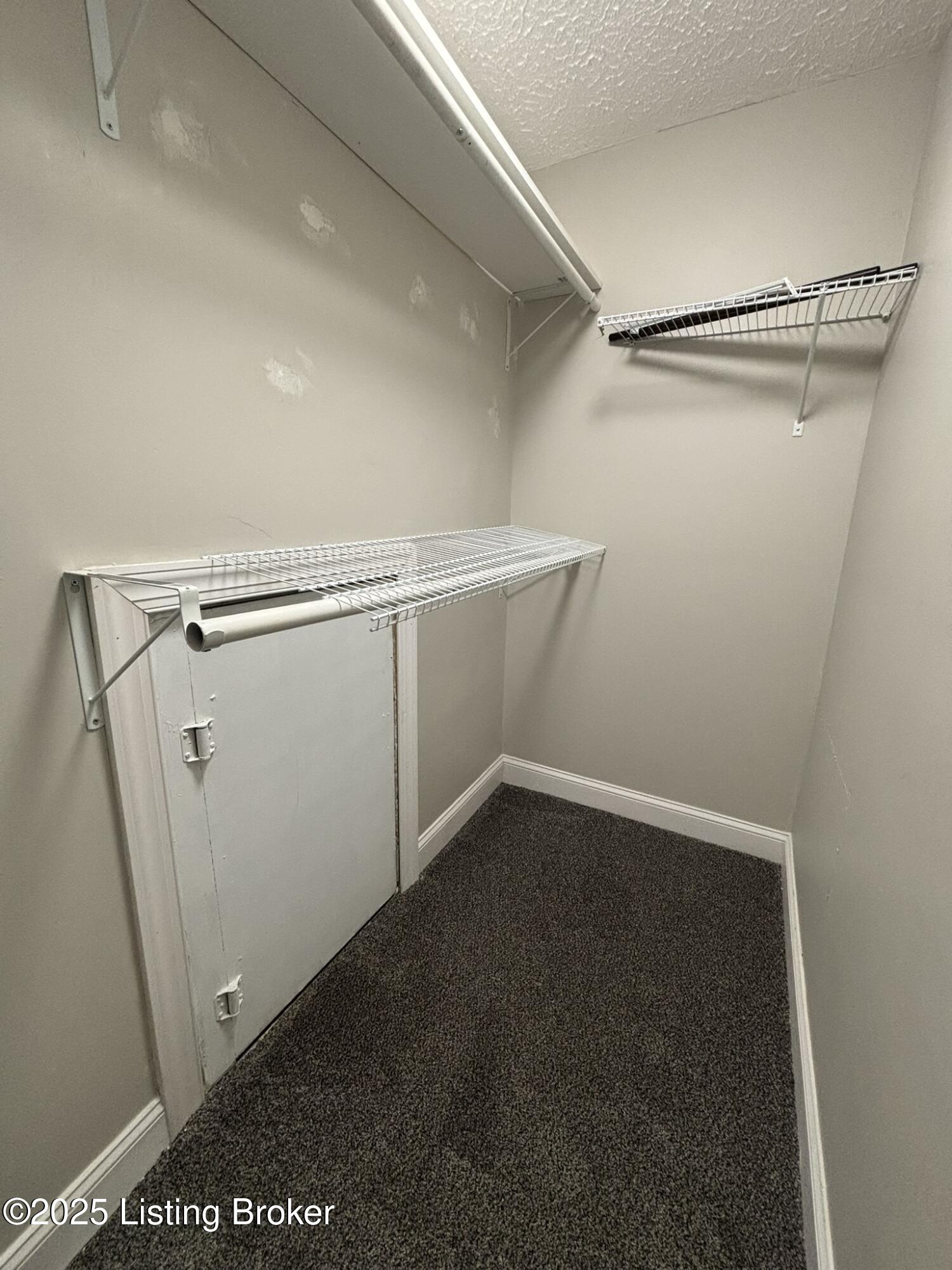 2417 Bank St Property Photo 36