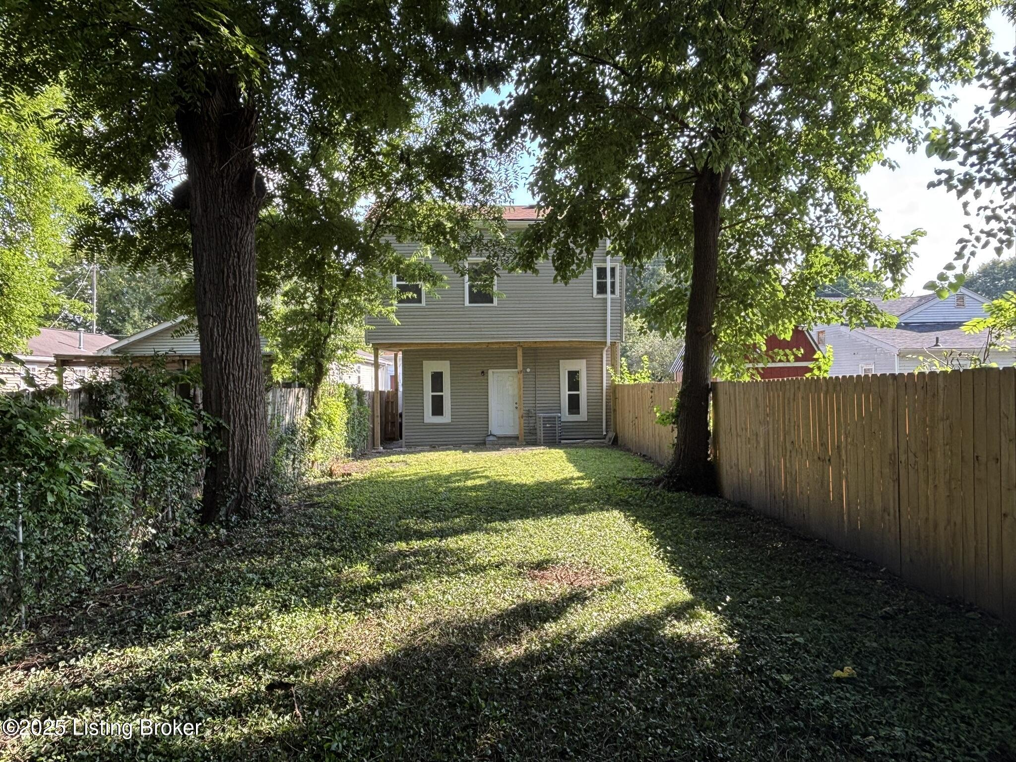 2417 Bank St Property Photo 41