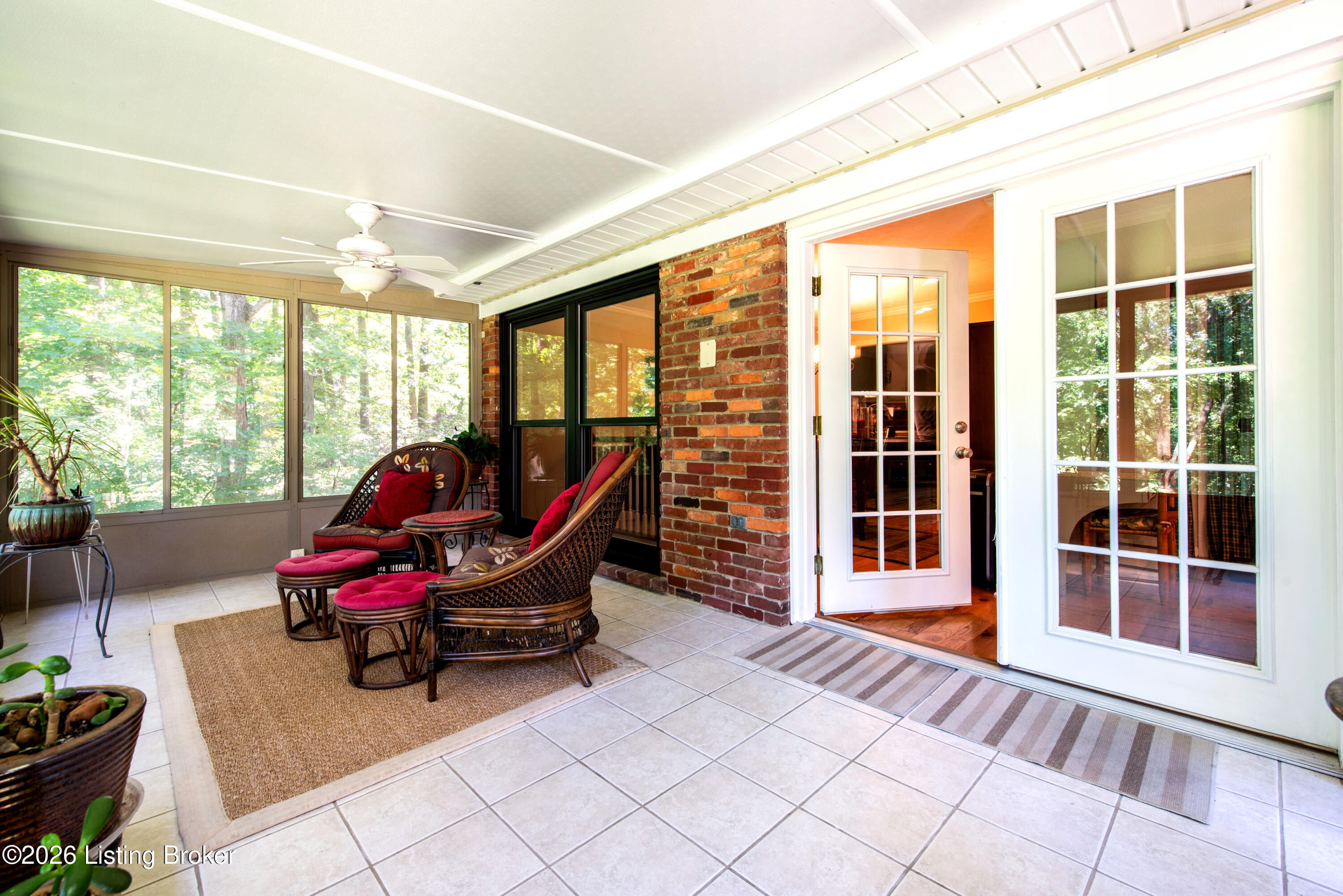 2703 Heather Ln Property Photo 17