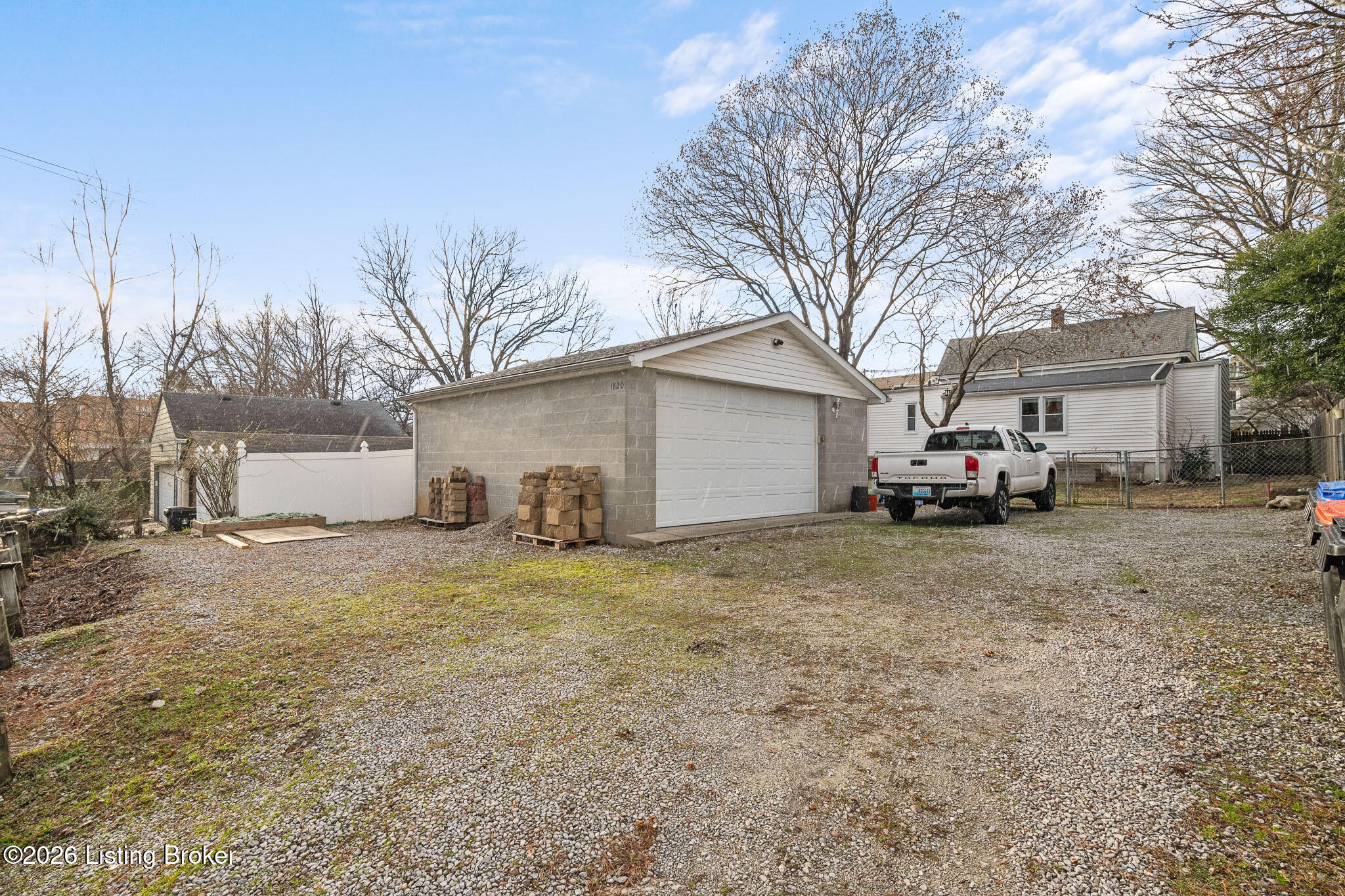 1820 Sherwood Ave 2 Property Photo 23