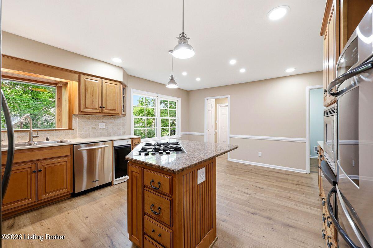 1904 Charbdin Pl Property Photo 22