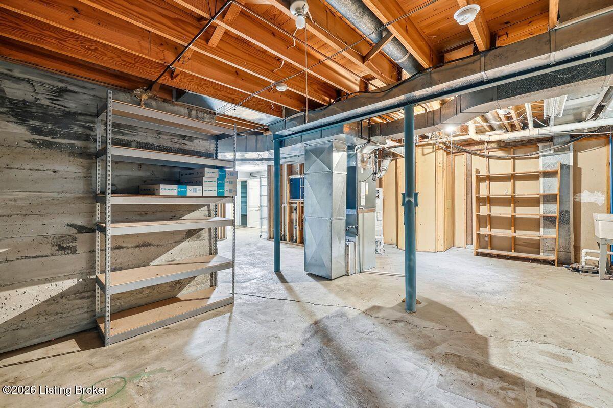 1904 Charbdin Pl Property Photo 64