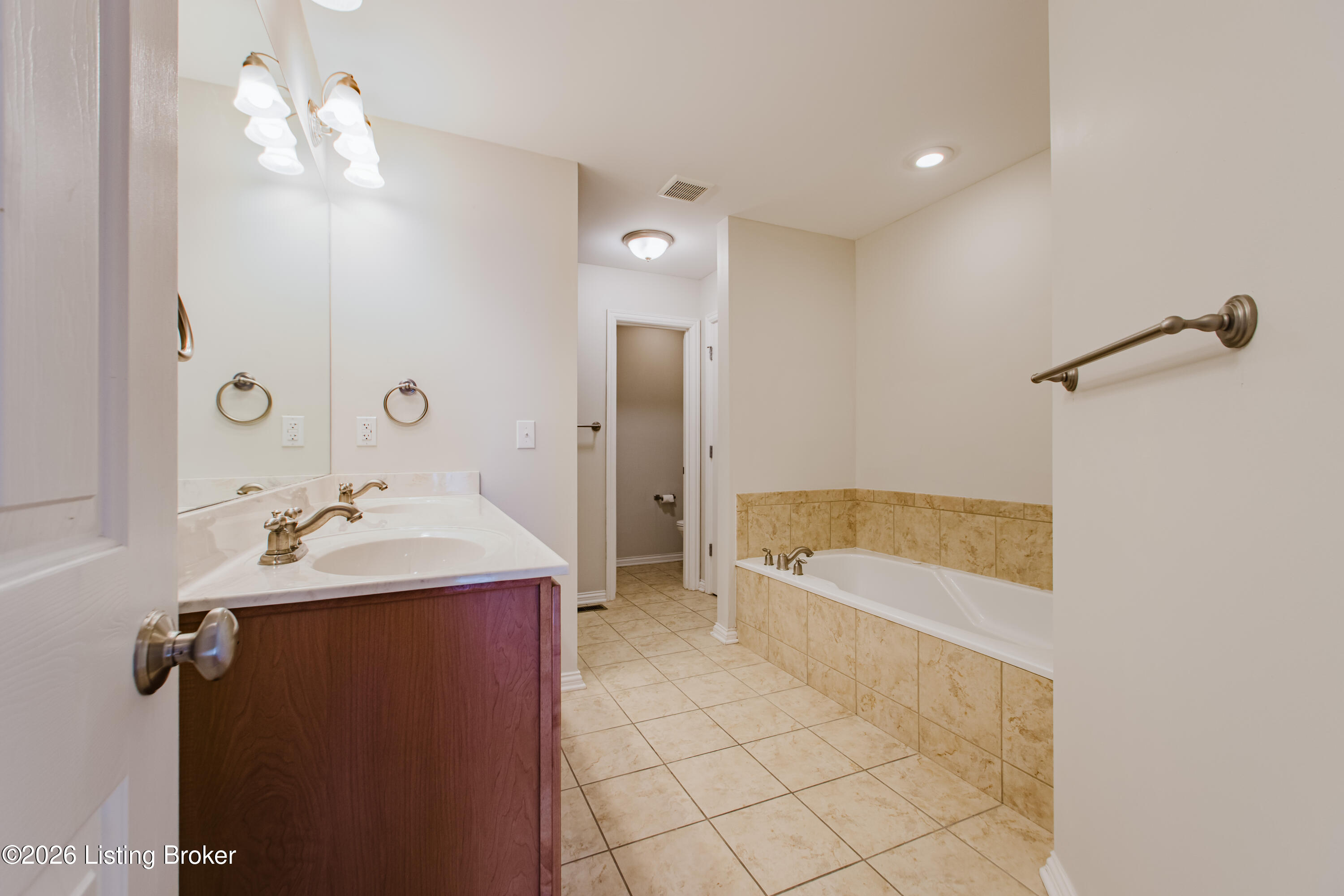 105 Legacy Ct A Property Photo 23