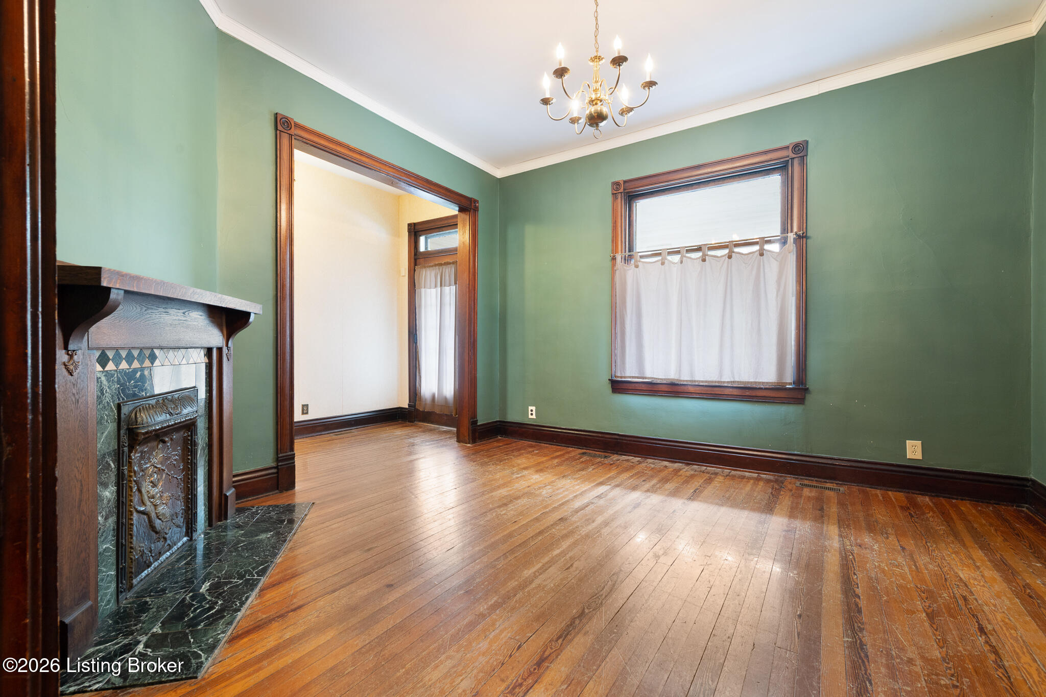 1919 Deerwood Ave Property Photo 8