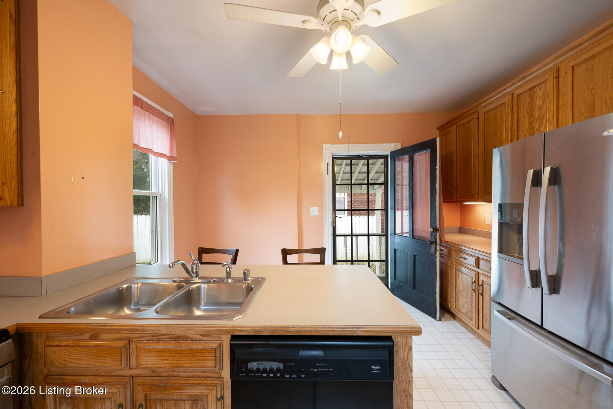 1919 Deerwood Ave Property Photo 20