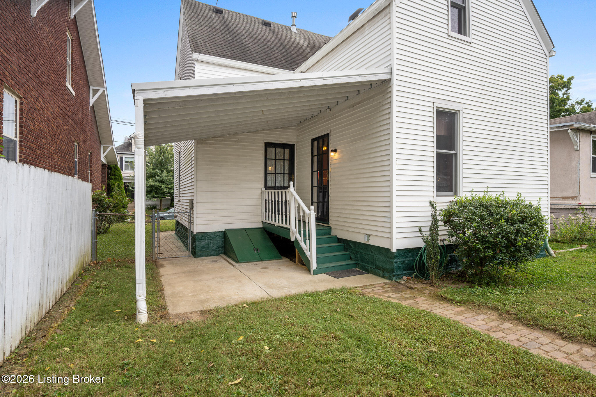 1919 Deerwood Ave Property Photo 43