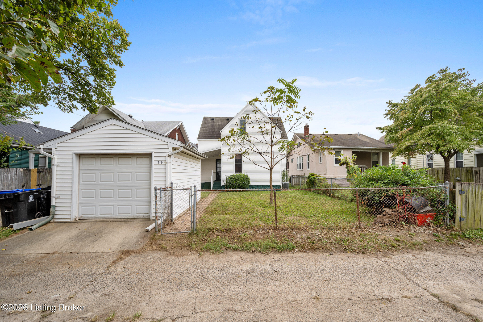 1919 Deerwood Ave Property Photo 51