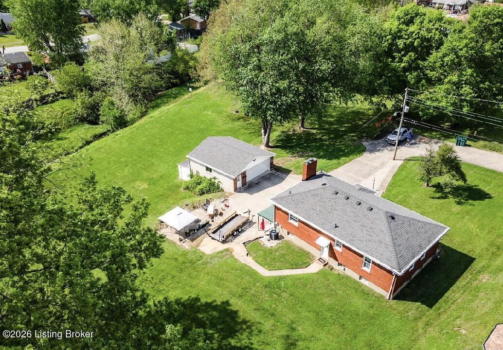 1082 Forrest View Dr Property Photo 21