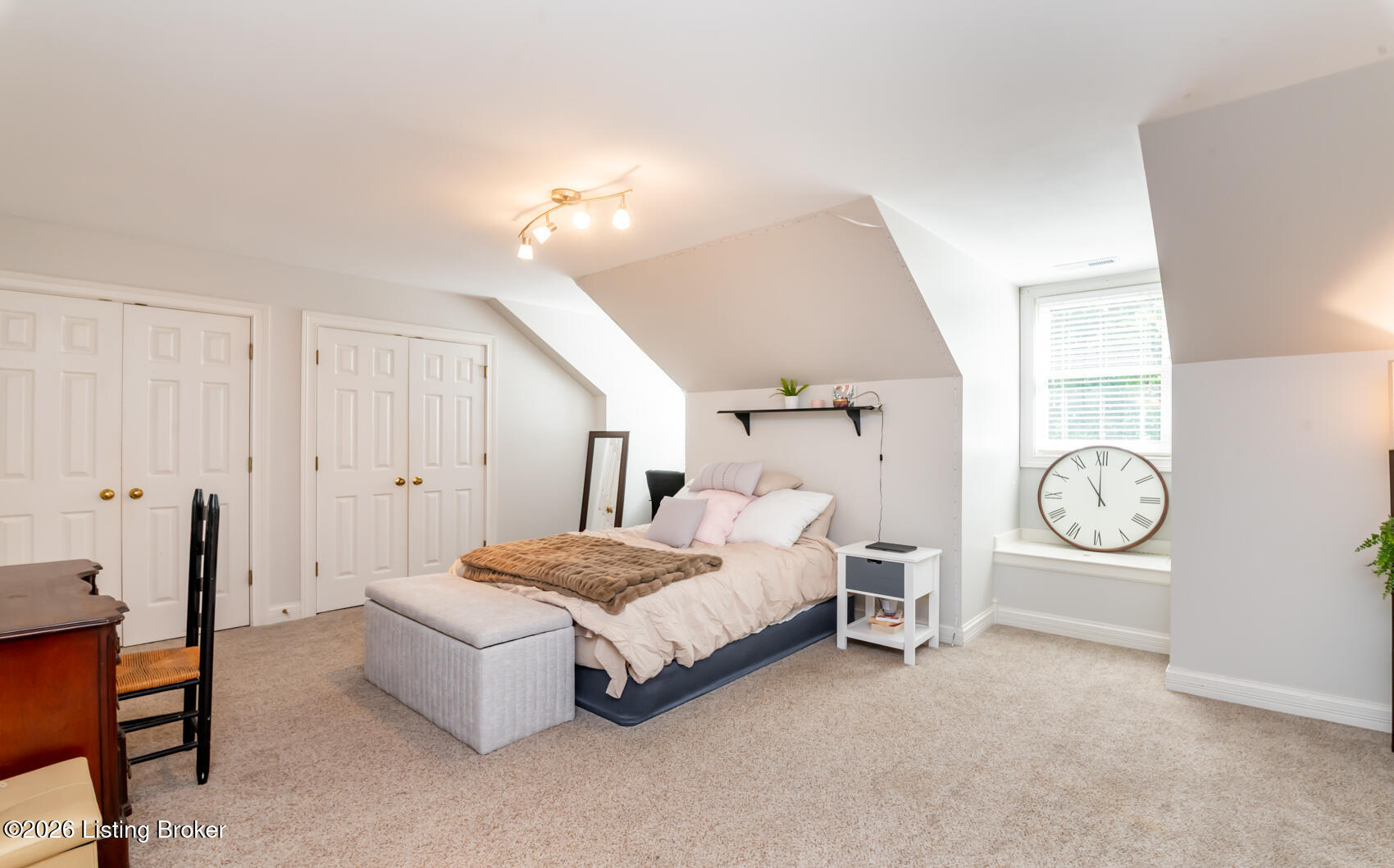 13018 Surrey Rd Property Photo 17