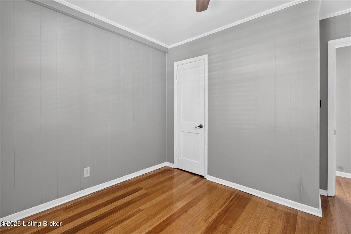 4401 Gatewood Ave Property Photo 19