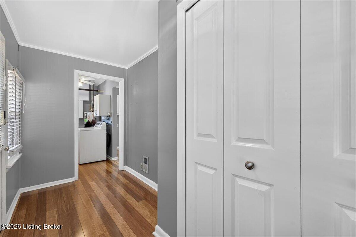 4401 Gatewood Ave Property Photo 24