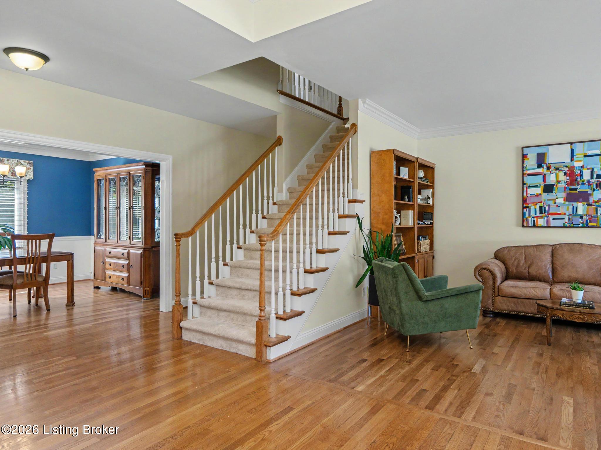 1112 Bentwood Place Ct Property Photo 4