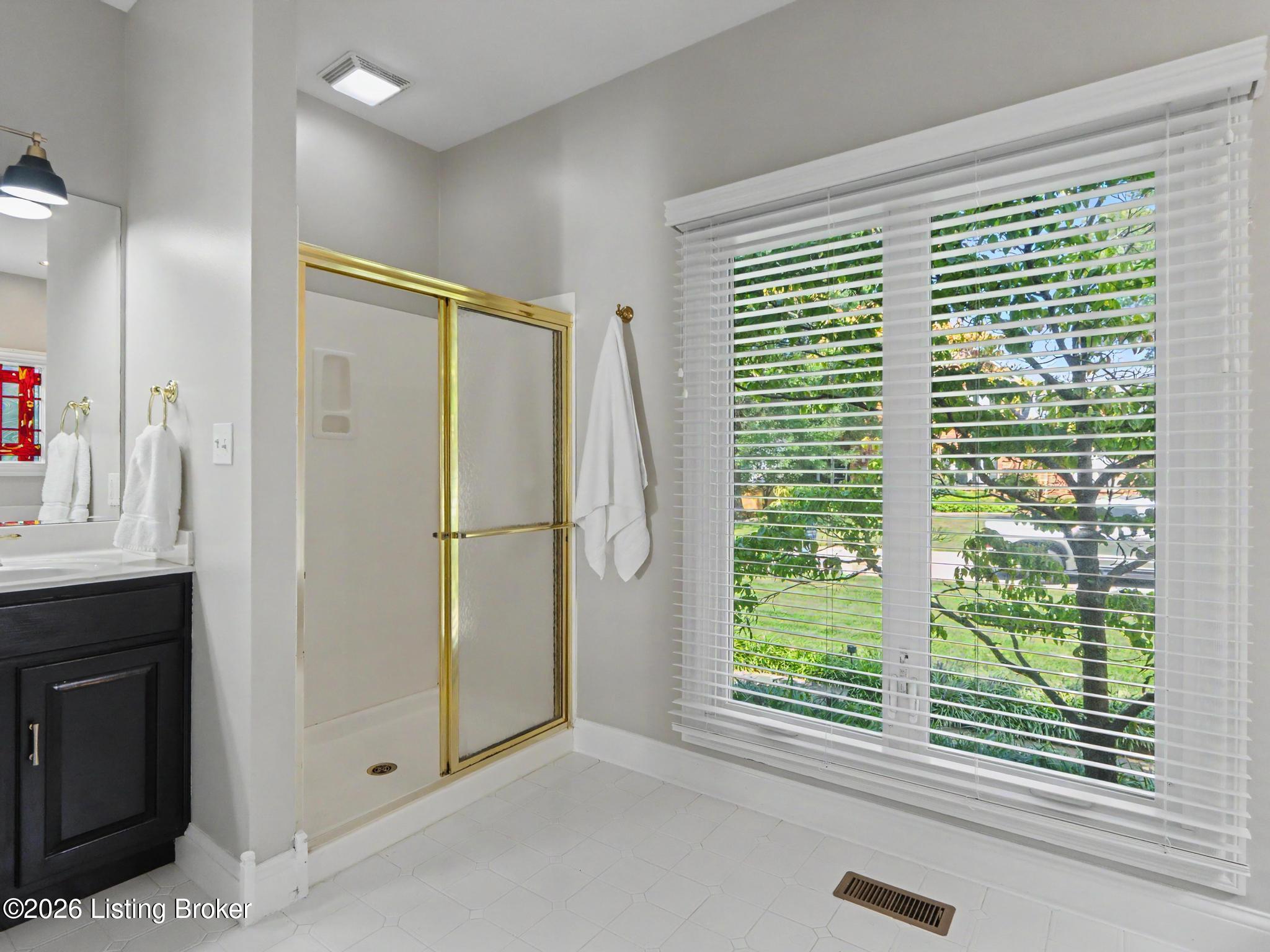 1112 Bentwood Place Ct Property Photo 22