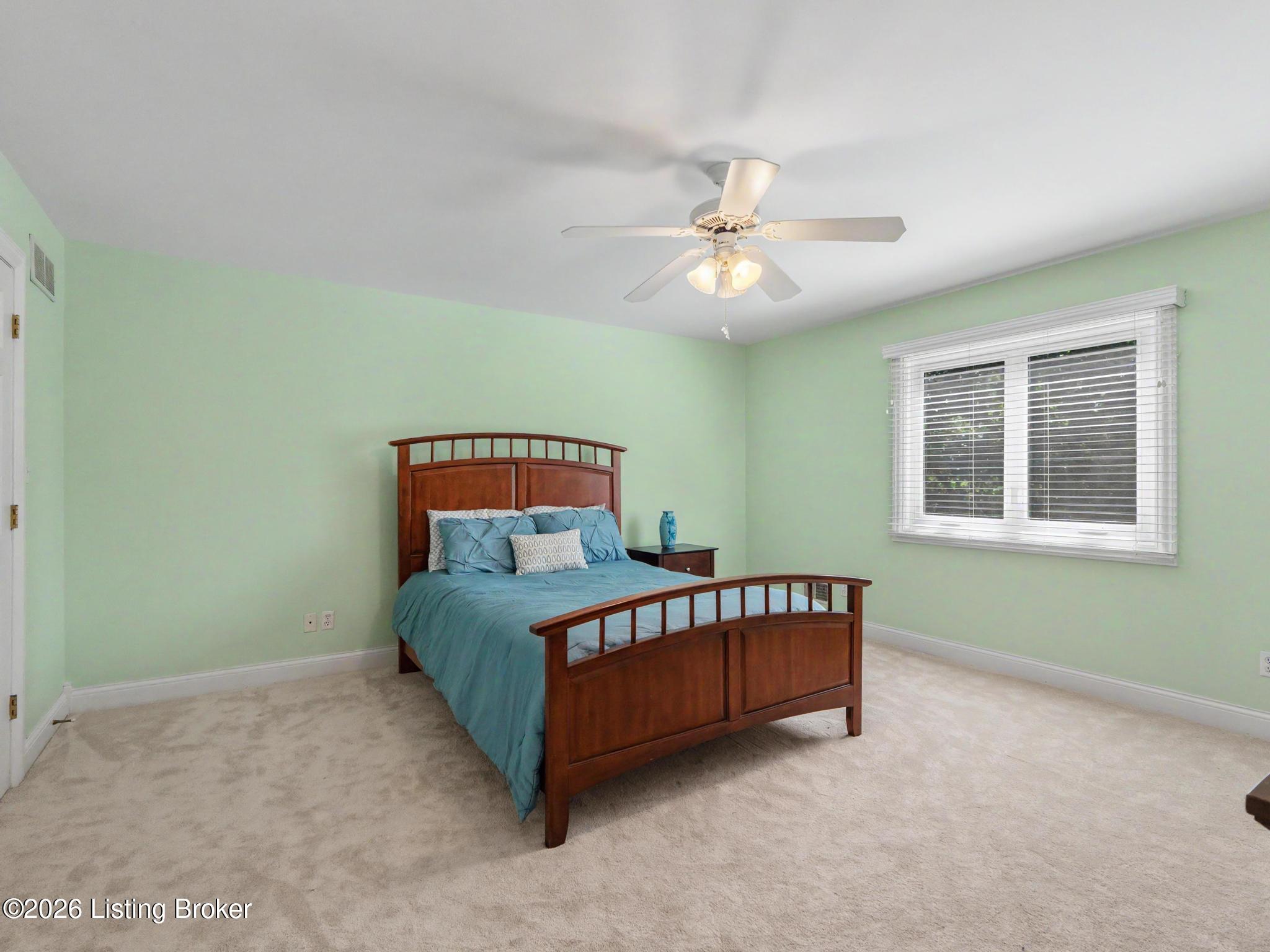 1112 Bentwood Place Ct Property Photo 29