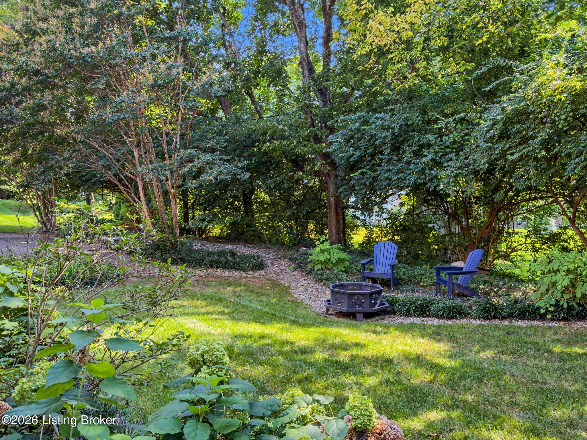 1112 Bentwood Place Ct Property Photo 44