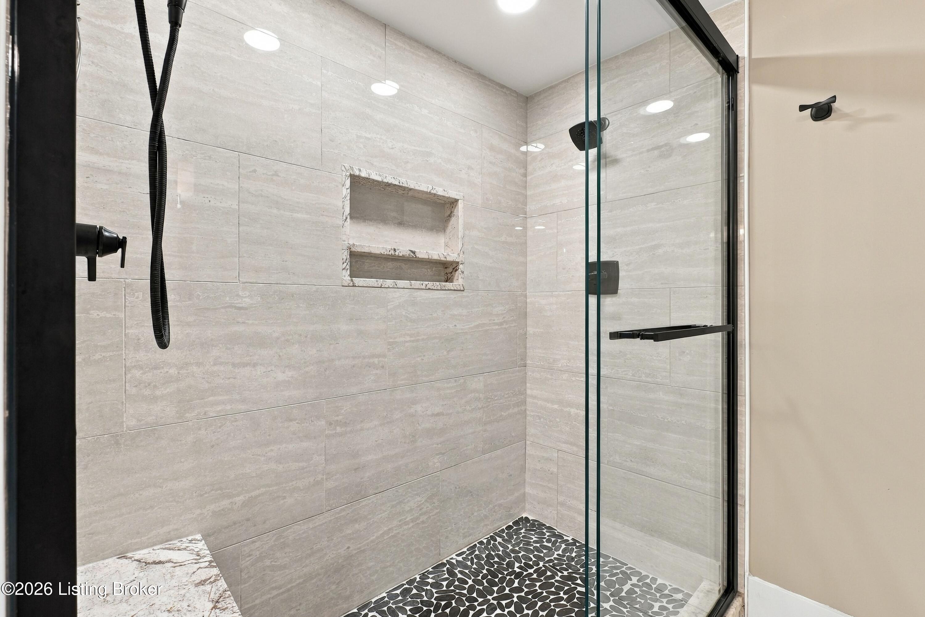 2219 Weber Ave Property Photo 39