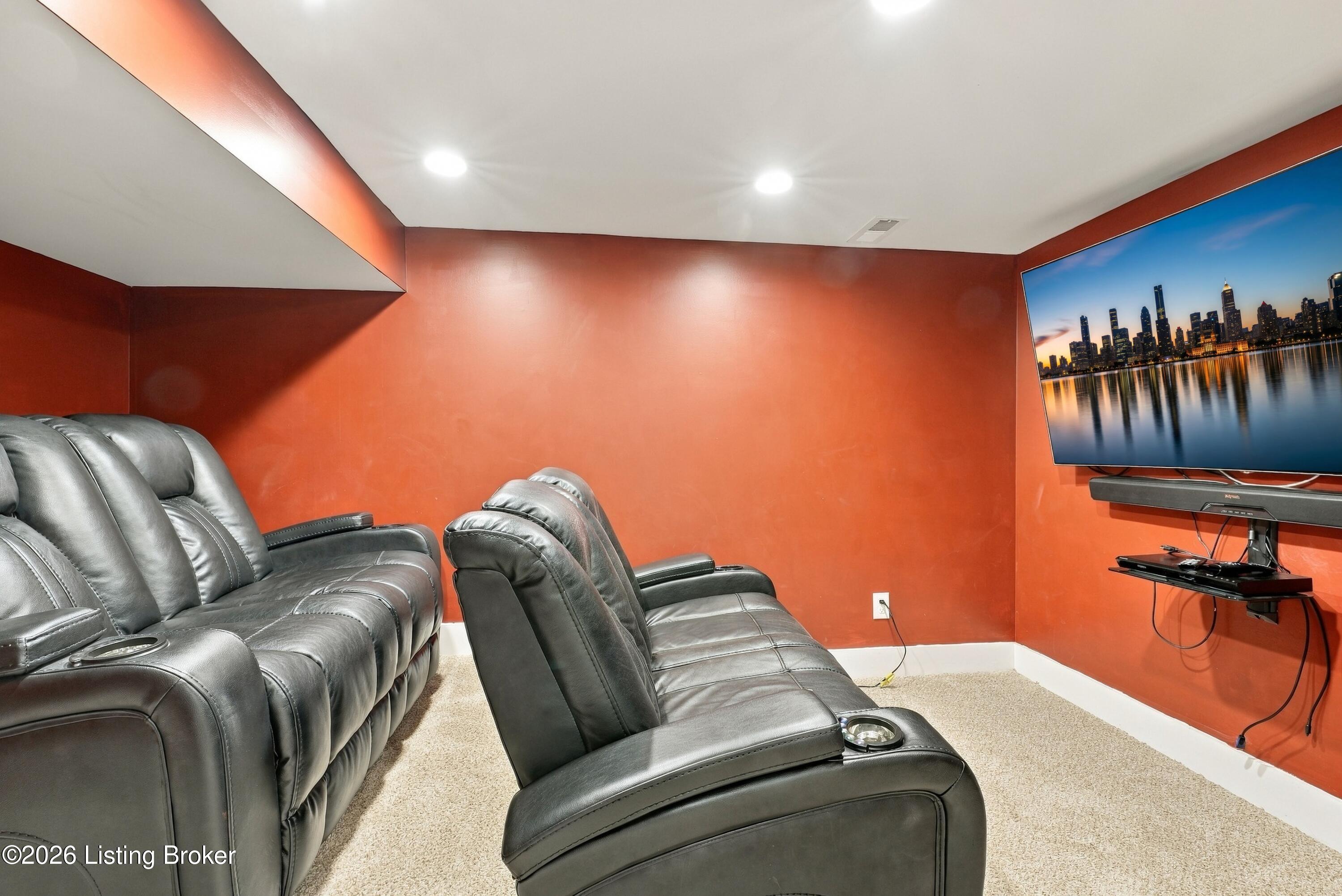 2219 Weber Ave Property Photo 49