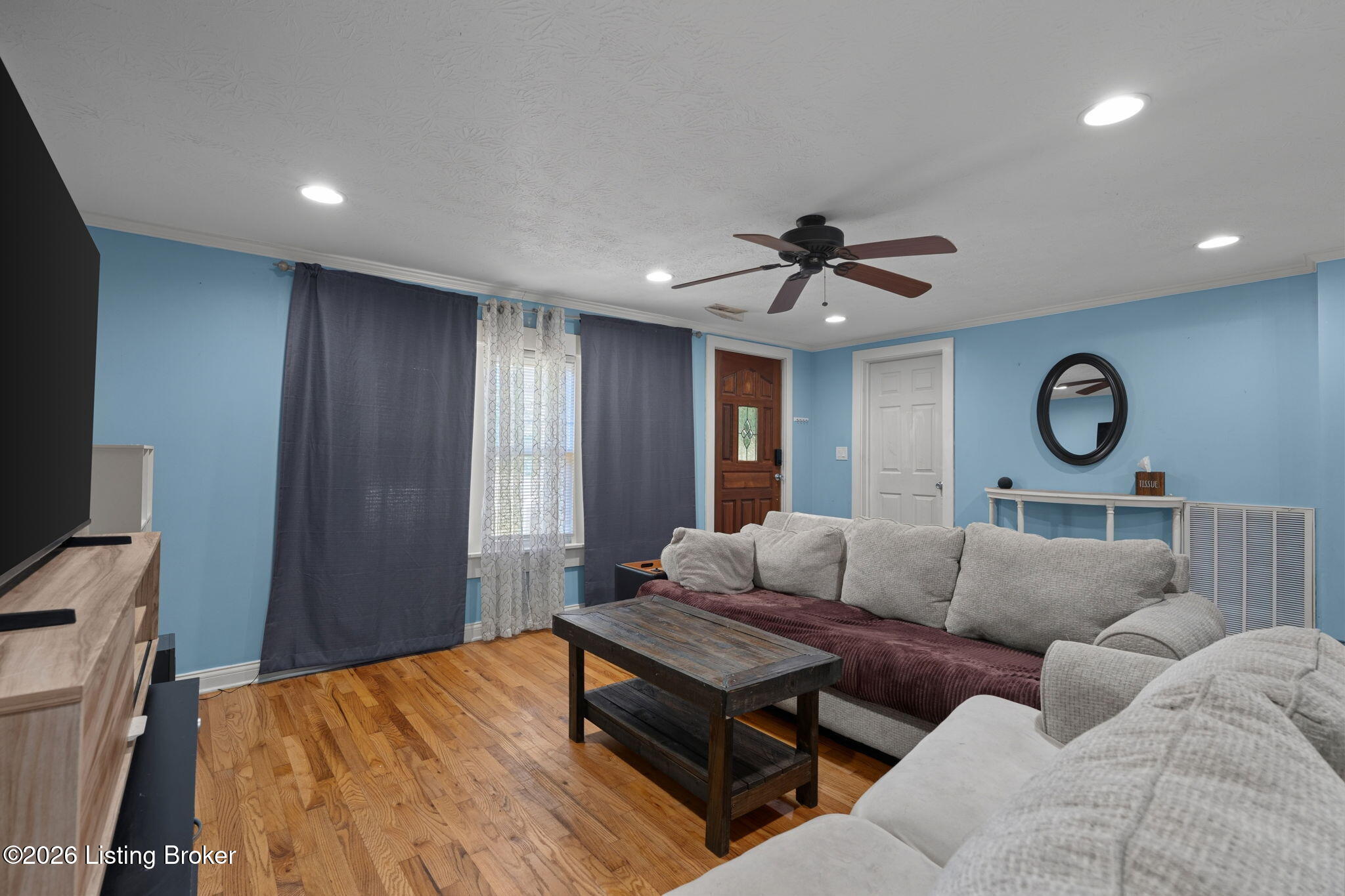 6966 Old Greenhill Rd Property Photo 2