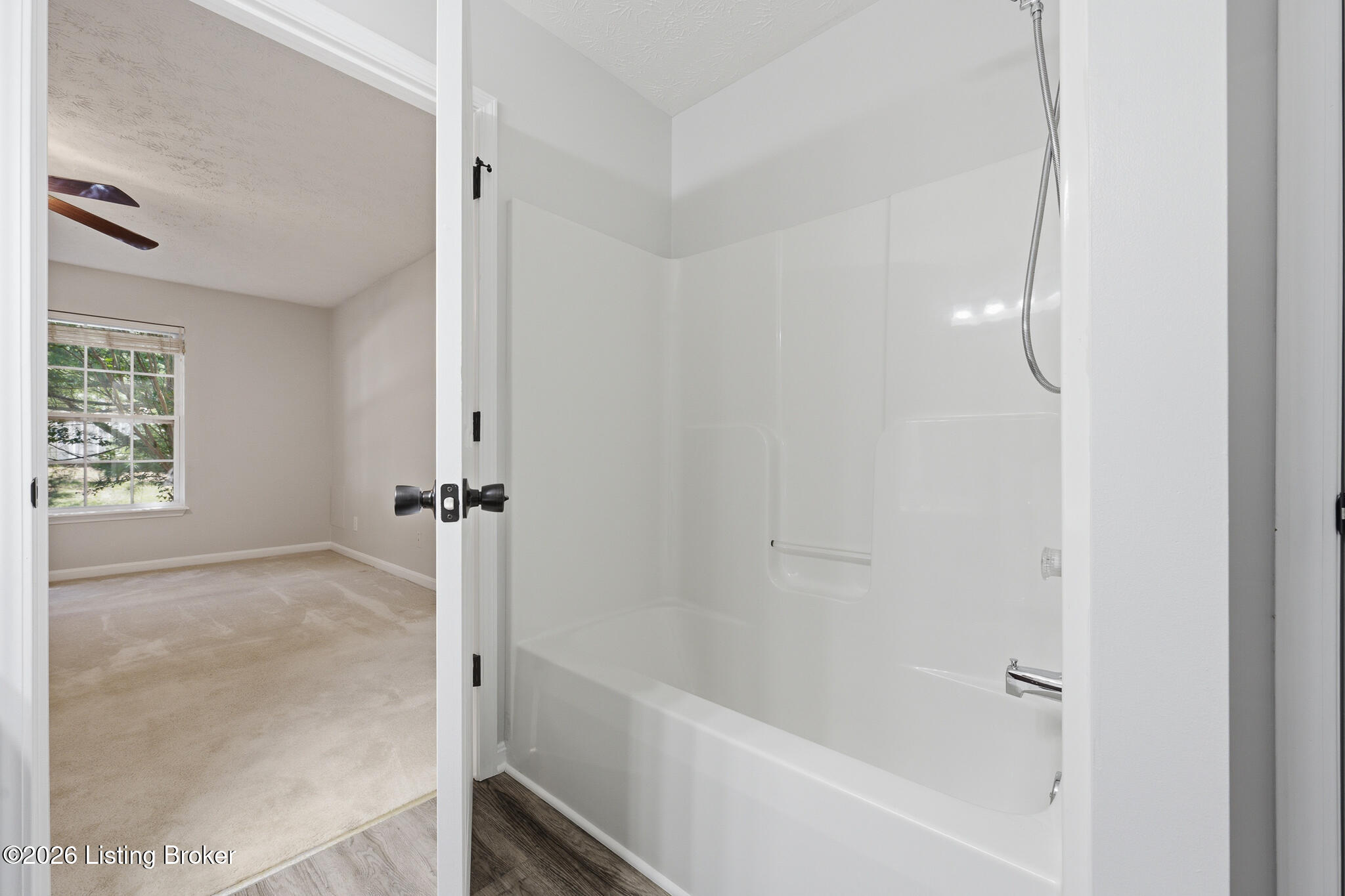 10231 Pine Glen Cir Property Photo 27