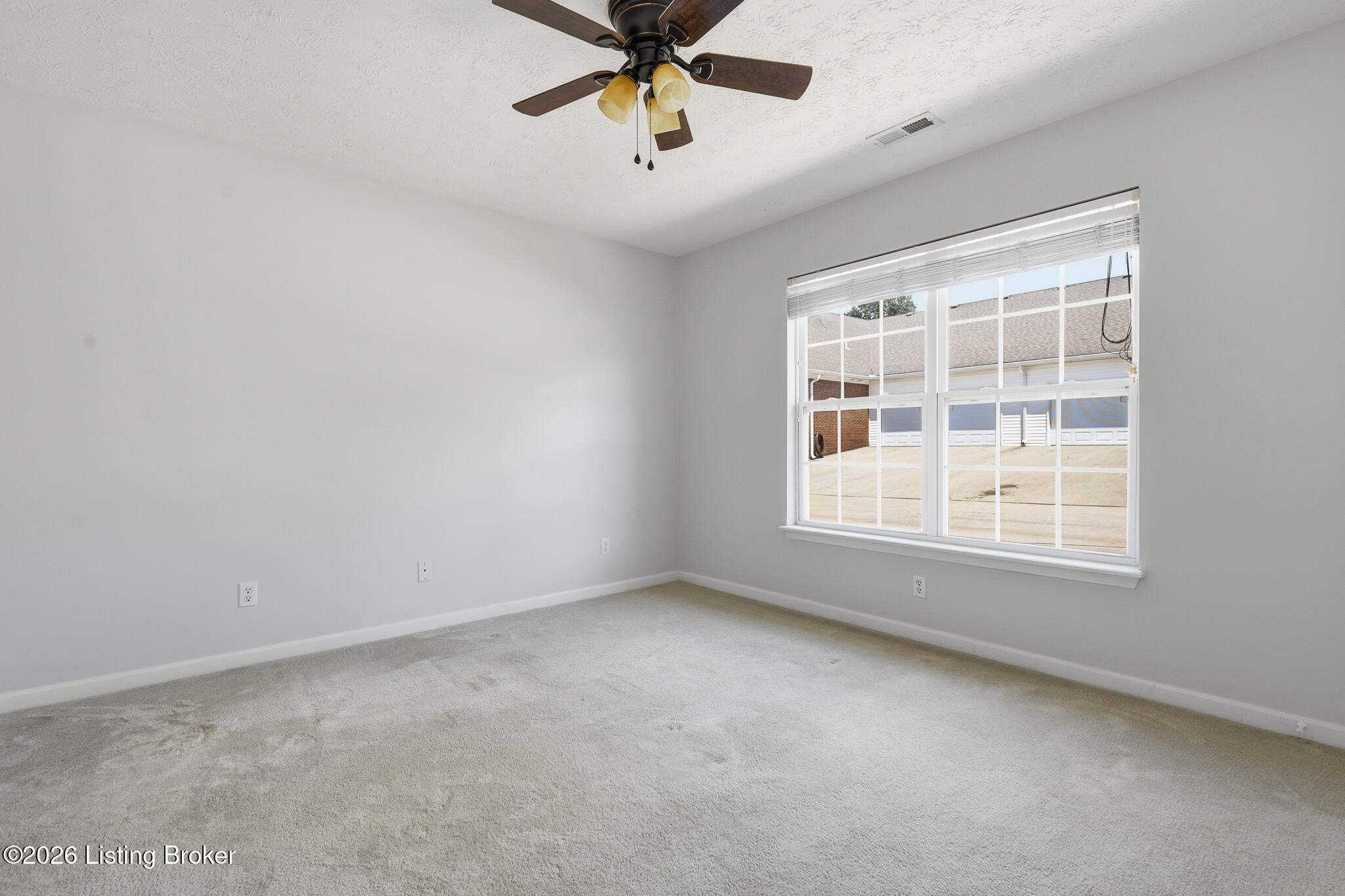 10231 Pine Glen Cir Property Photo 30