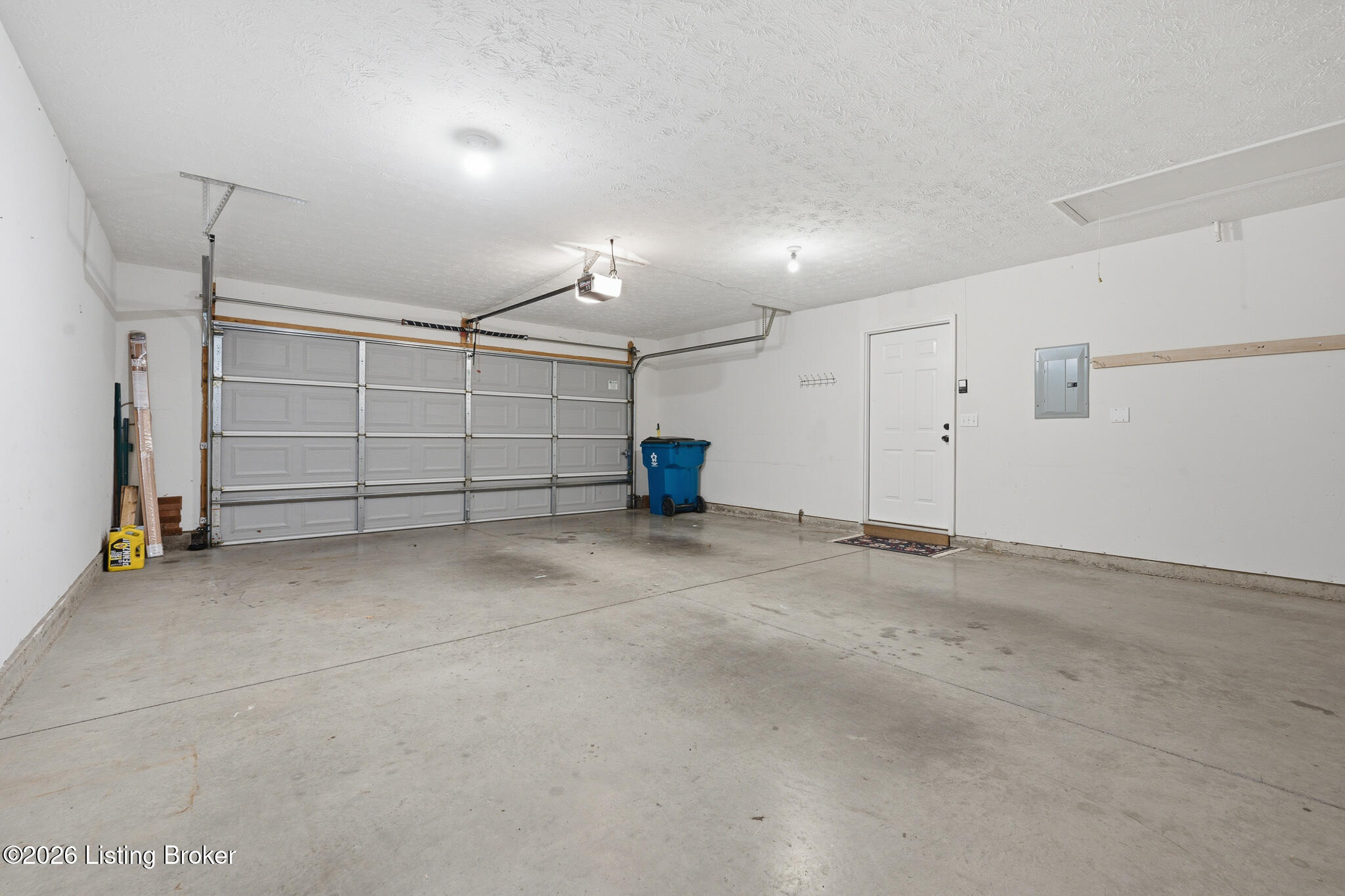 10231 Pine Glen Cir Property Photo 40
