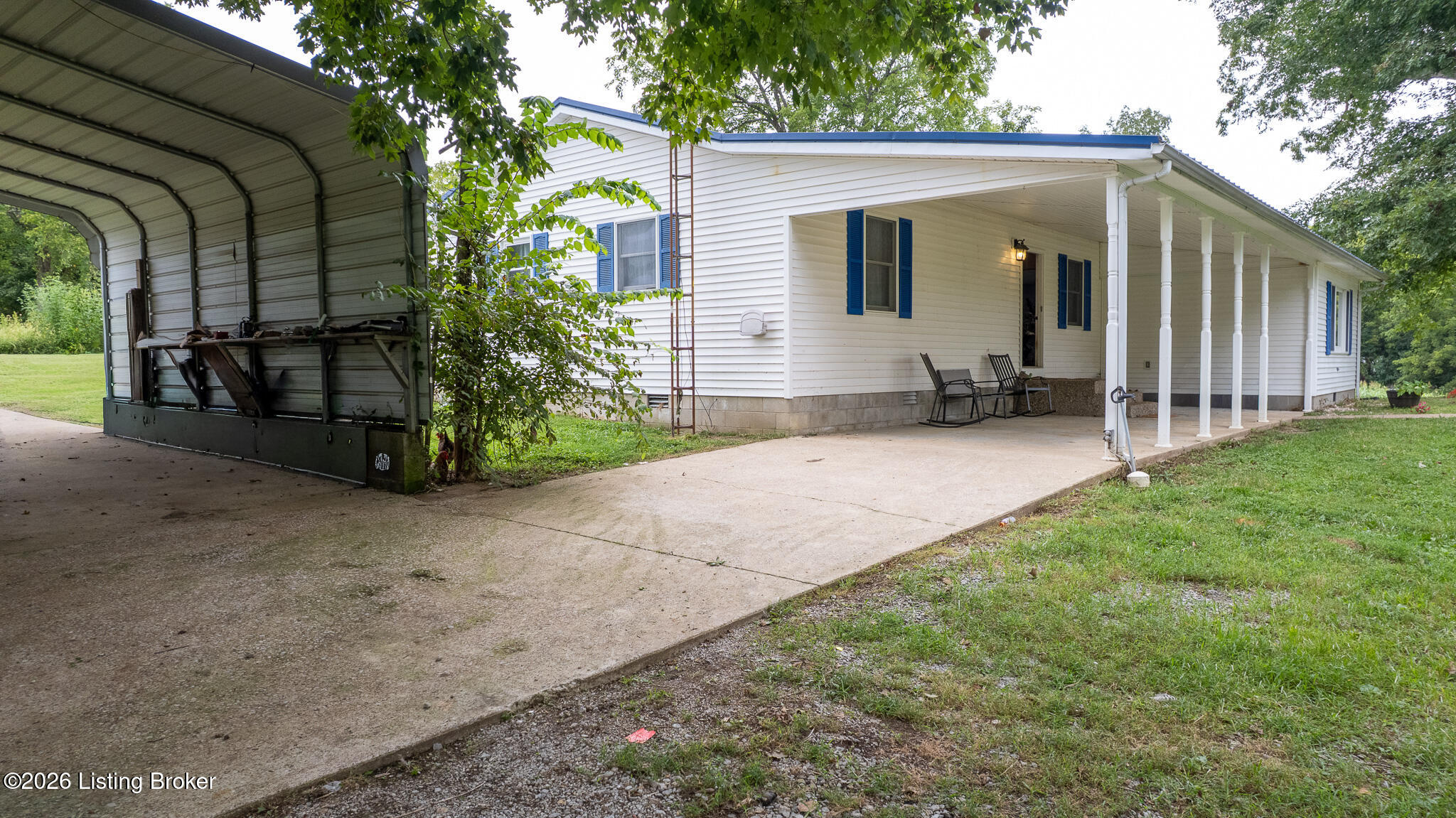 49 Young Way Property Photo 18