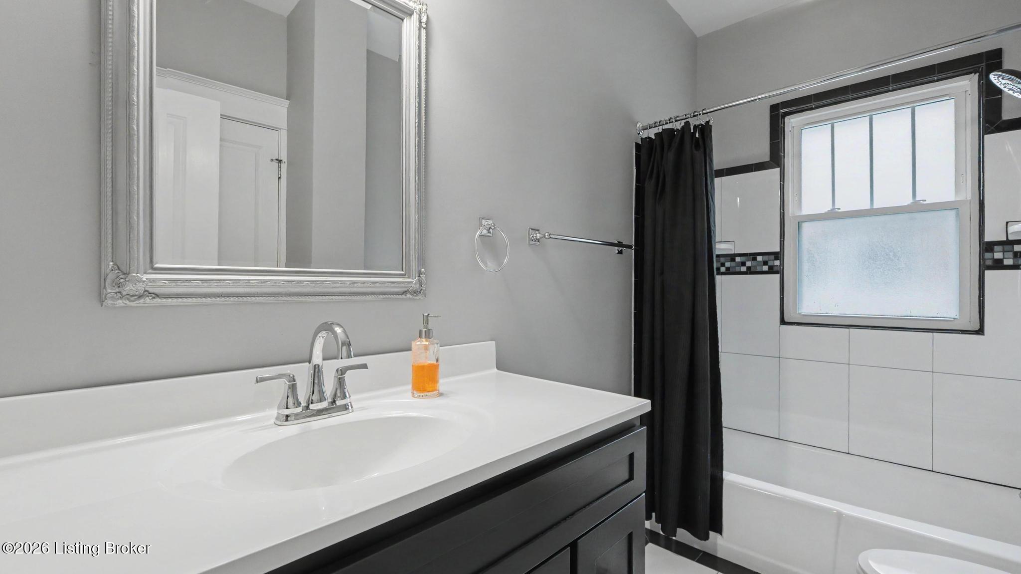 3812 Warner Ave Property Photo 37