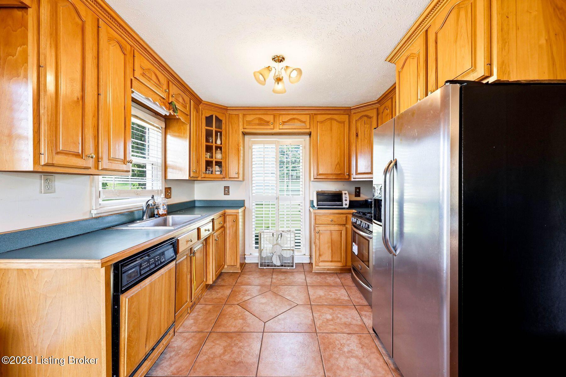 408 Hillcreek Rd Property Photo 10