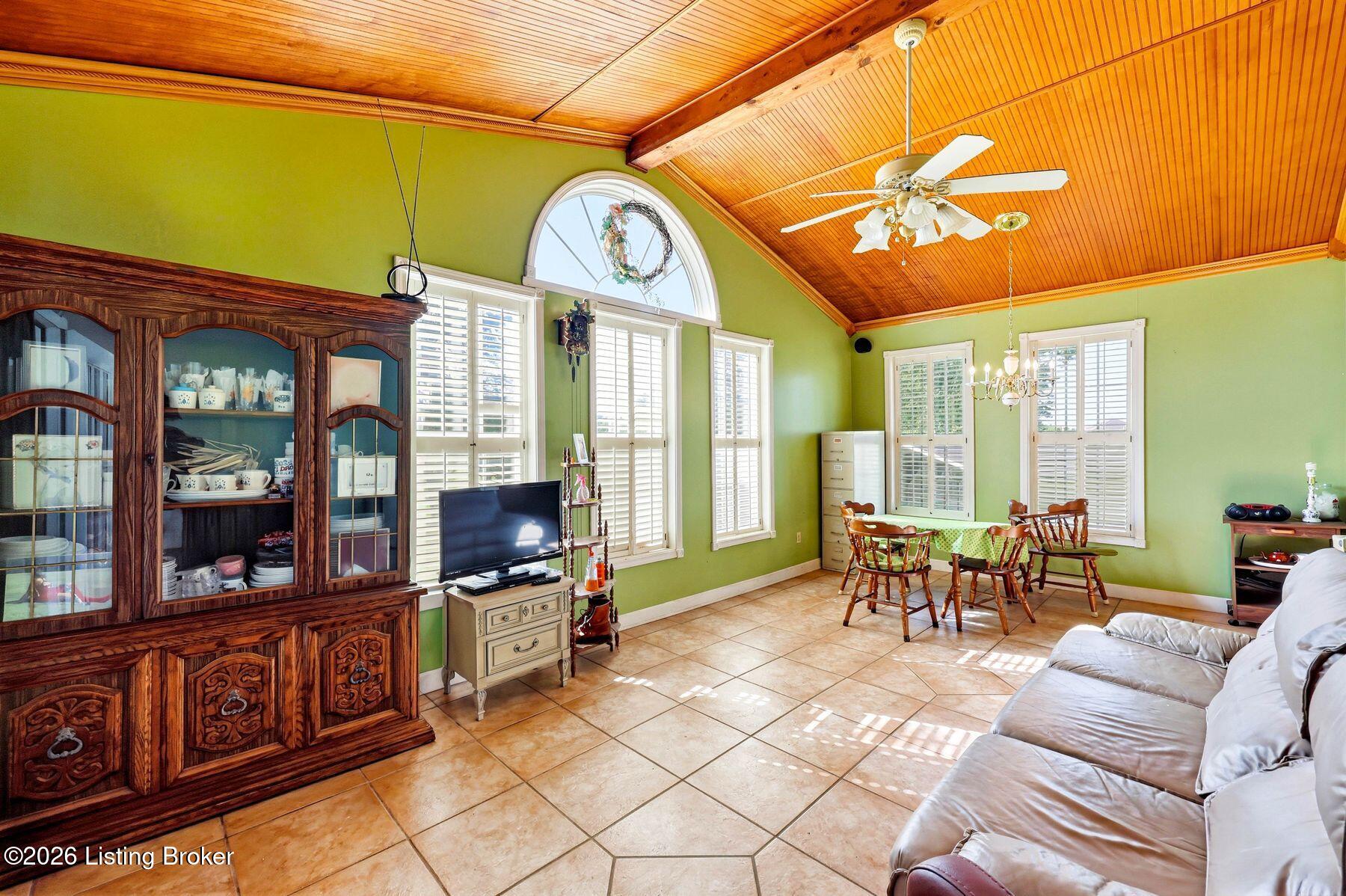 408 Hillcreek Rd Property Photo 17