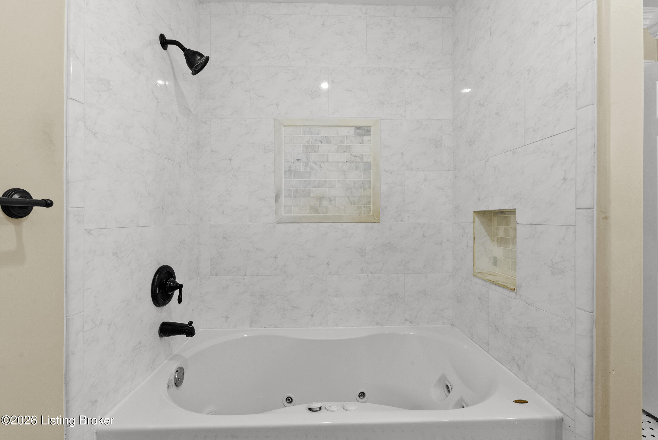 6512 Gunpowder Ln Property Photo 27