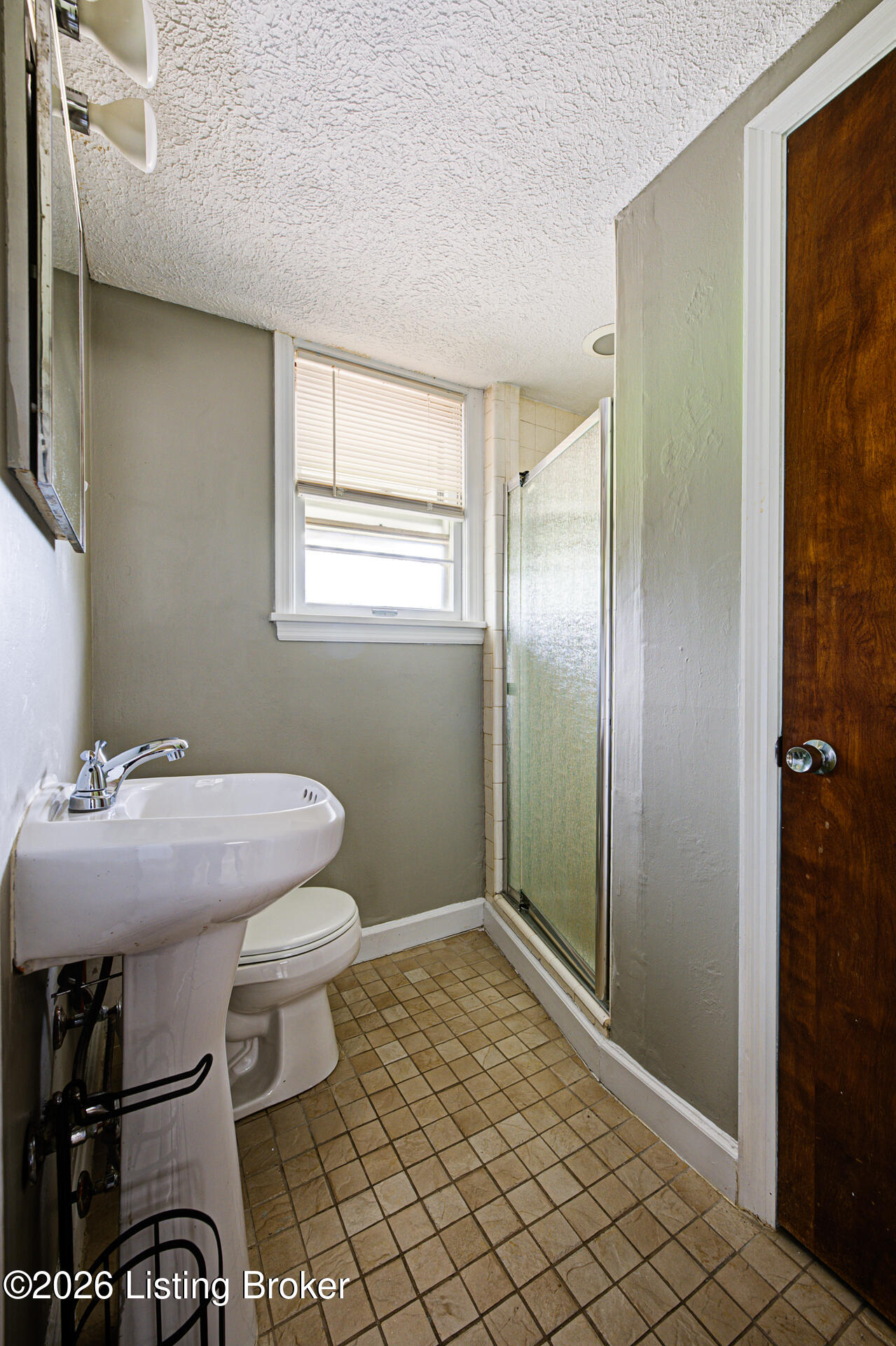 6018 Bay Pine Dr Property Photo 27