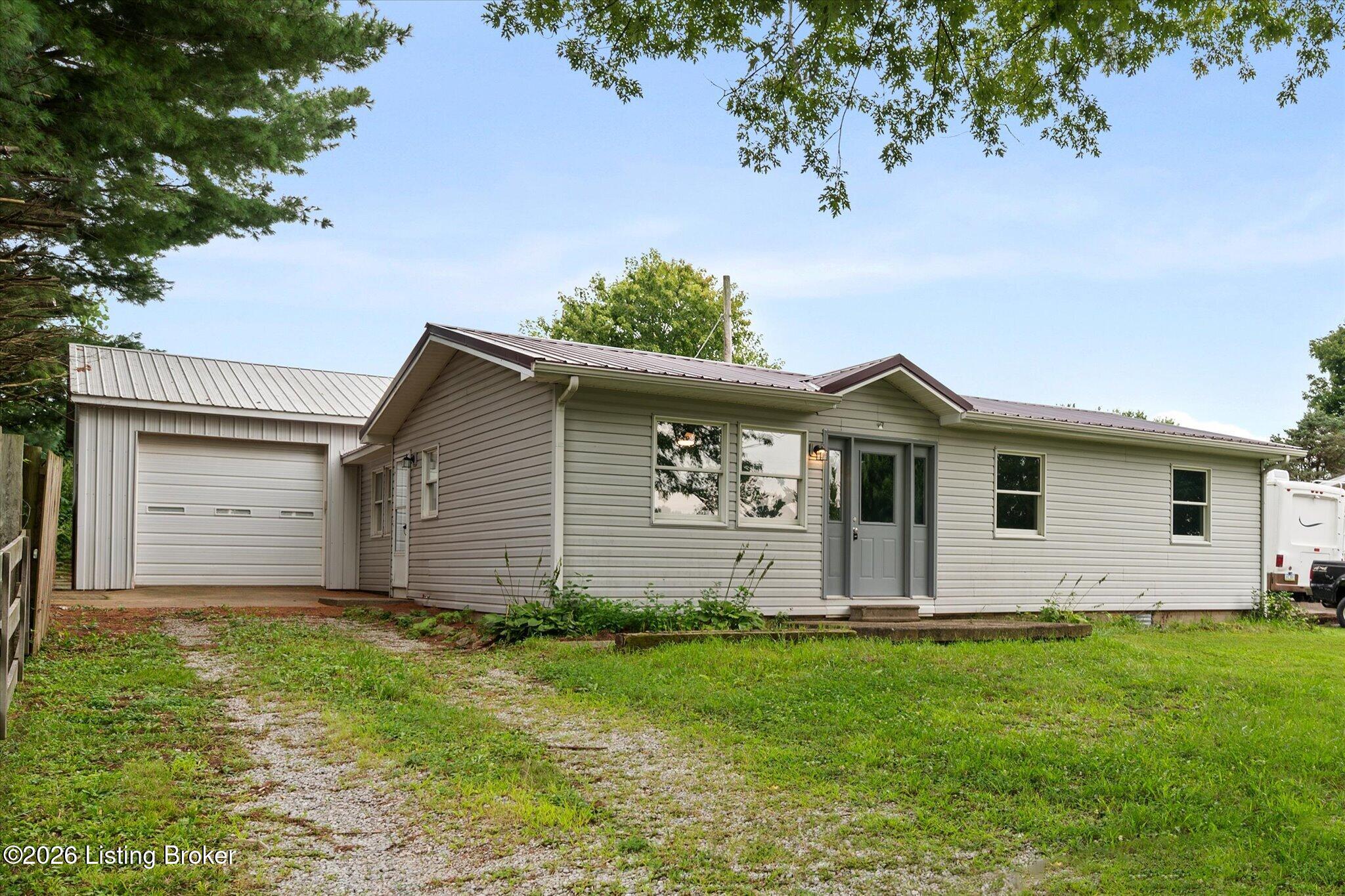 77 Greenbriar Rd Property Photo 2