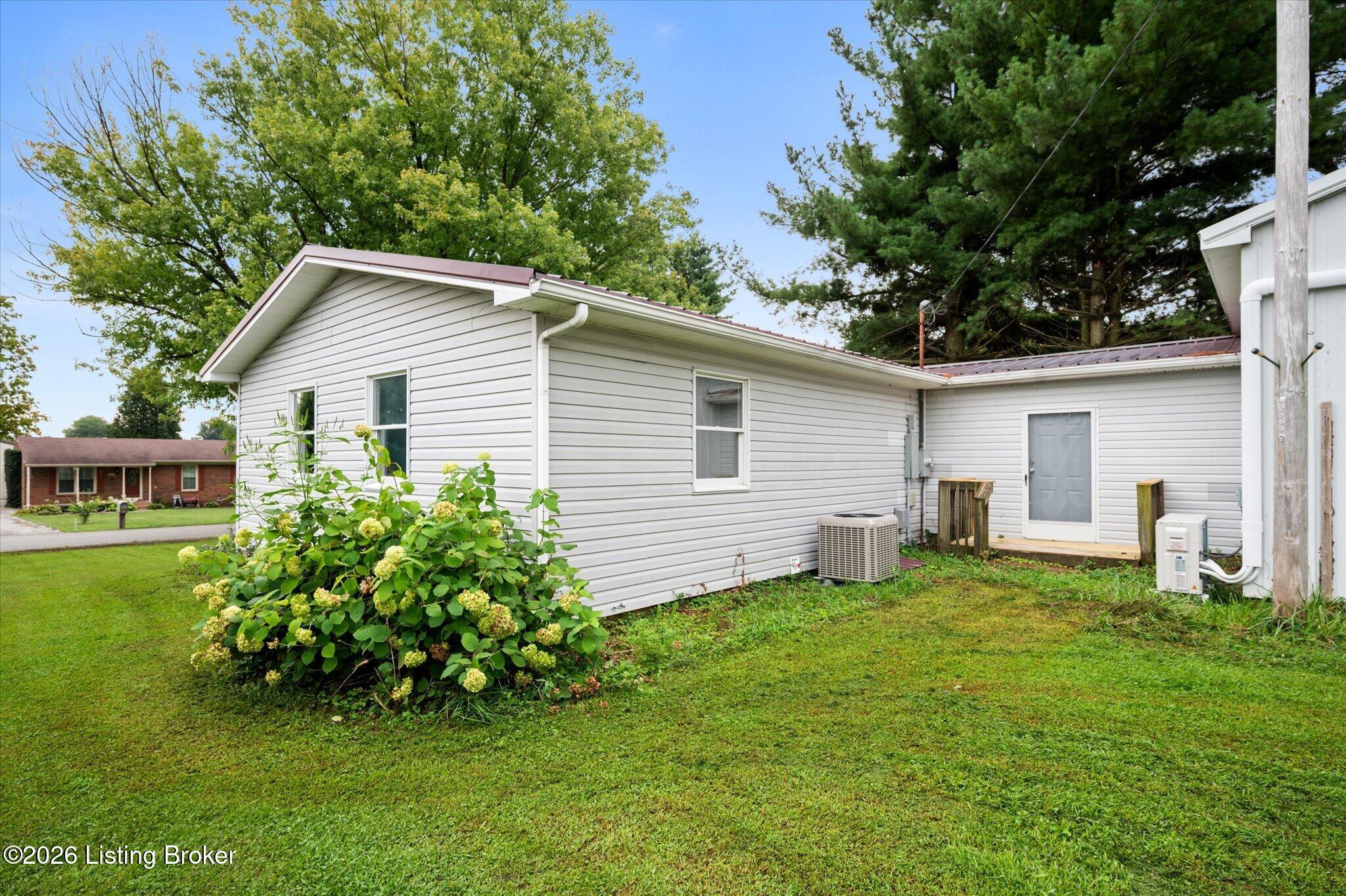77 Greenbriar Rd Property Photo 6