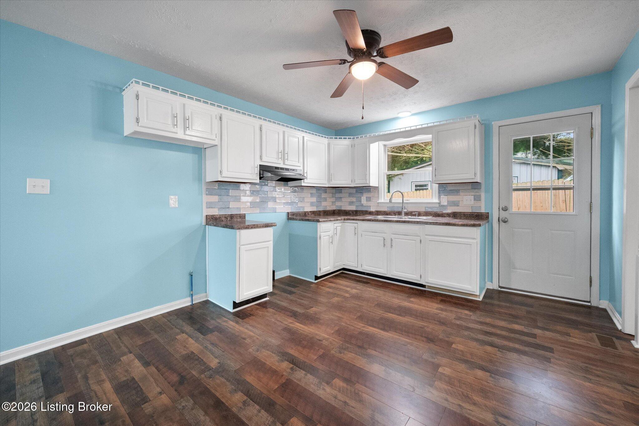 77 Greenbriar Rd Property Photo 12