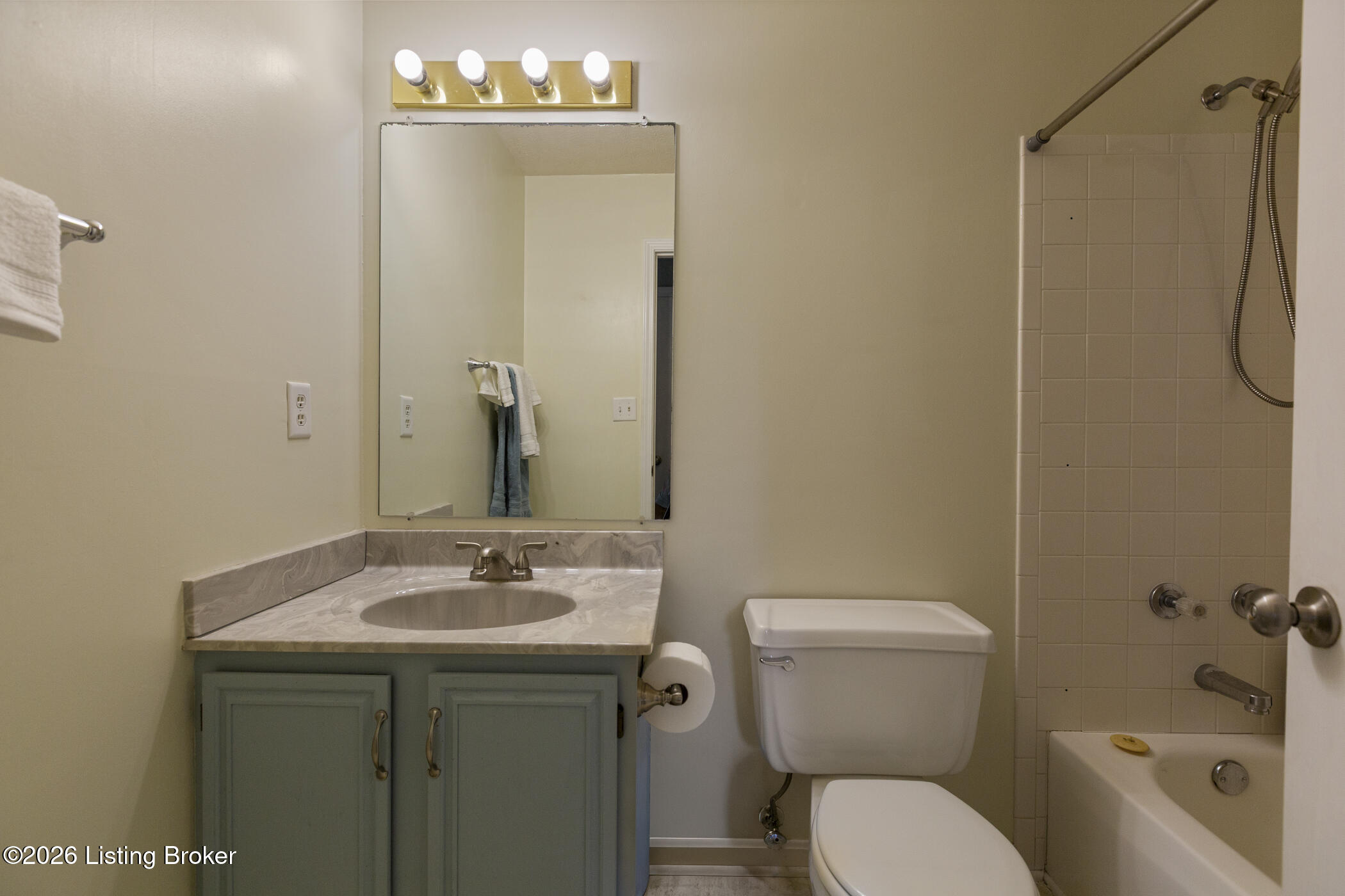 8401 Silver Fox Rd Property Photo 17