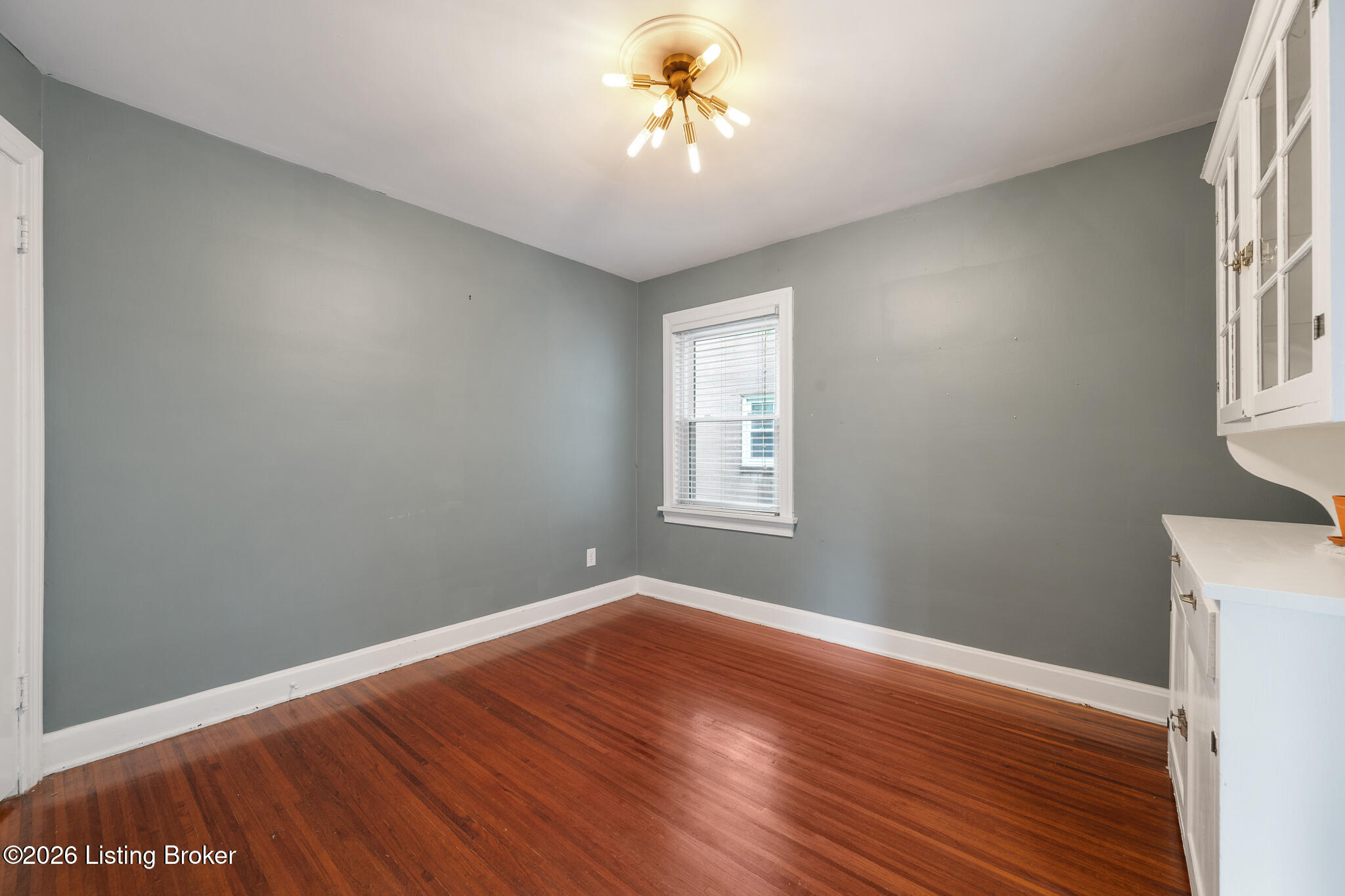 407 Macon Ave Property Photo 12
